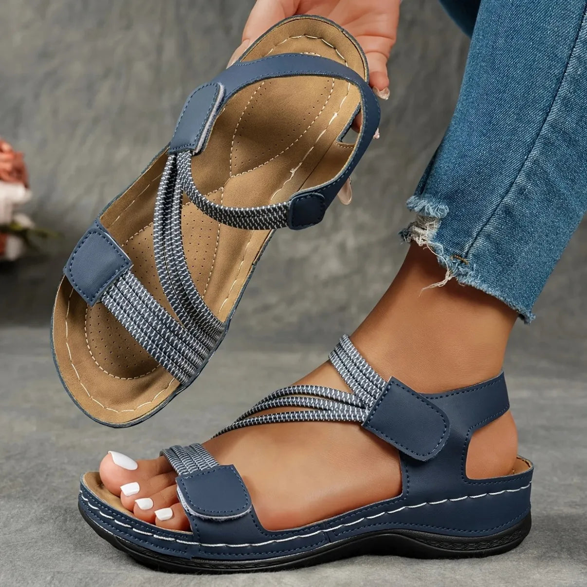 Delilah – Criss Cross Strap Low Wedge Sandals