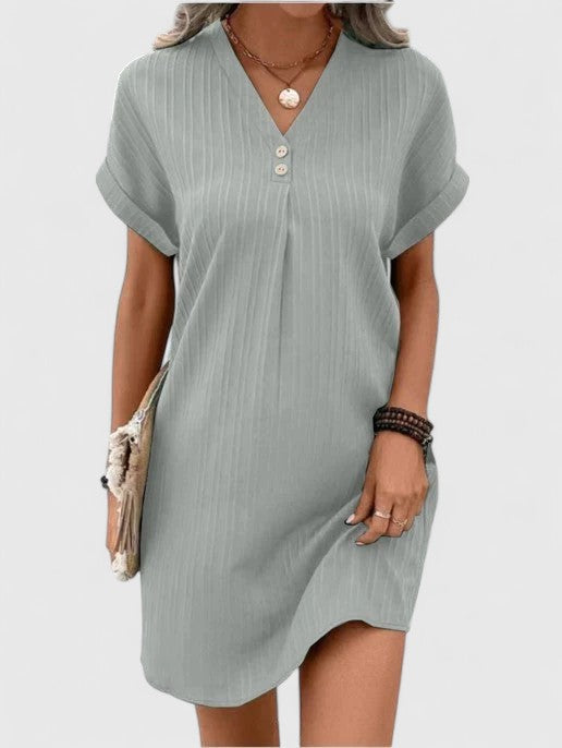 Scarlett – Notch Neck Short Sleeve Shift Mini Dress