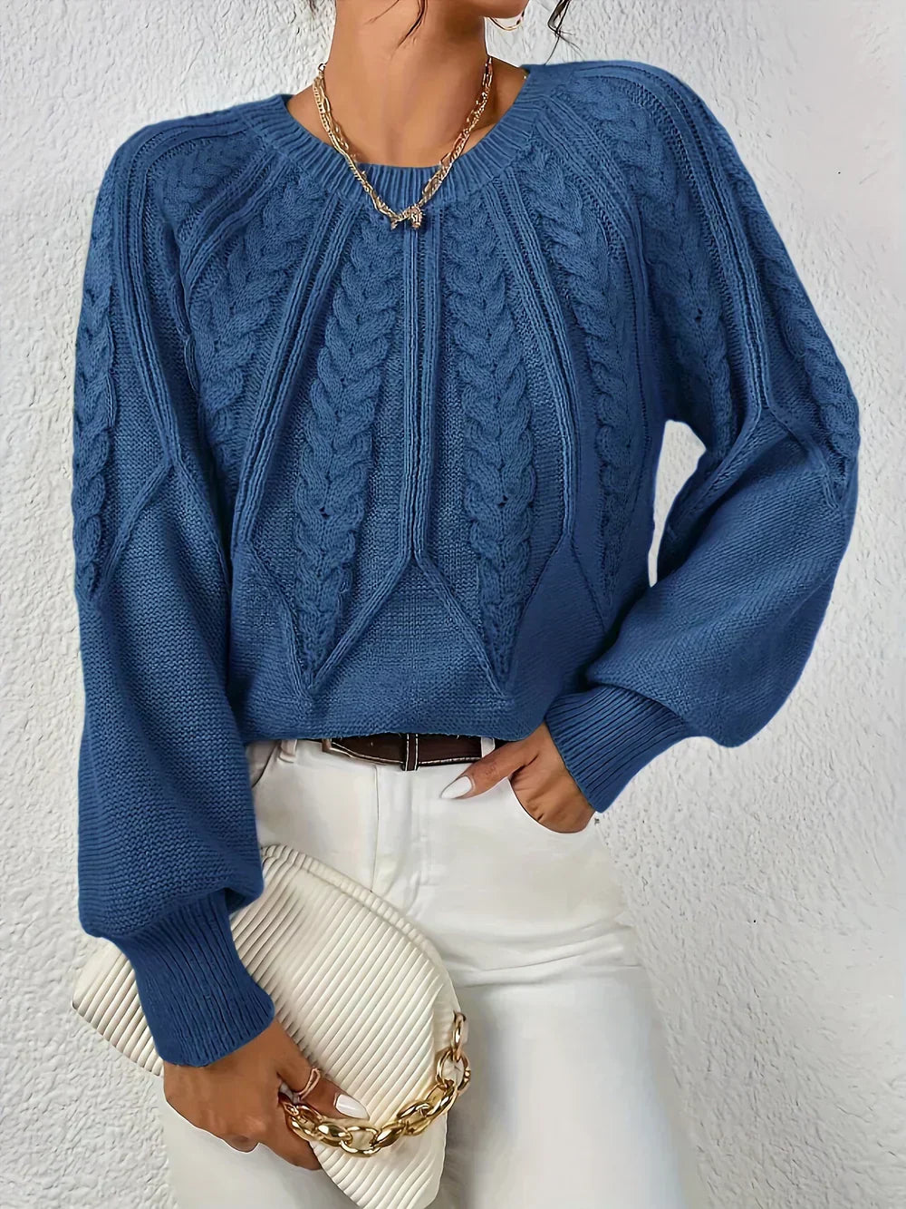 Lia – Cable Knit Crew Neck Sweater