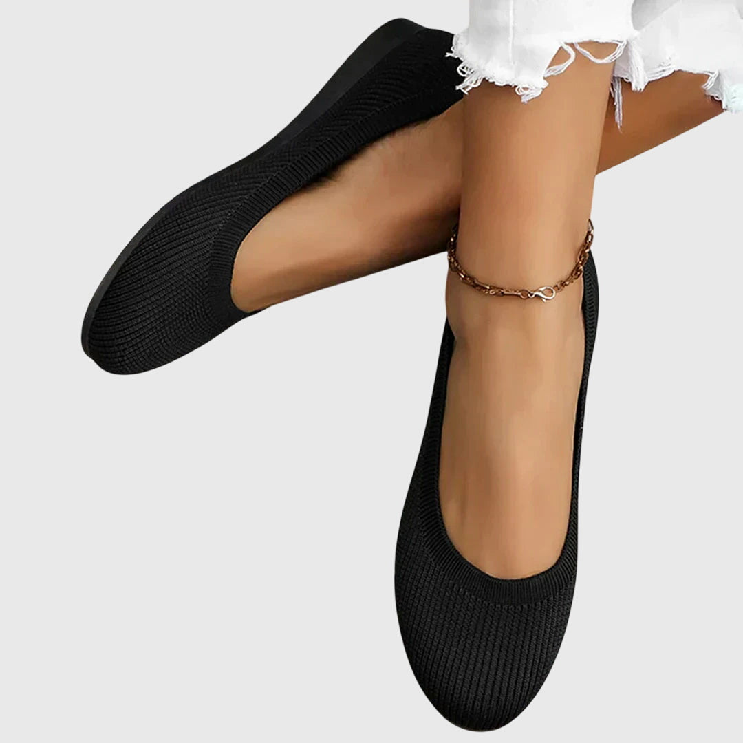 Ariana – Ankle Strap Round Toe Ballet Flats