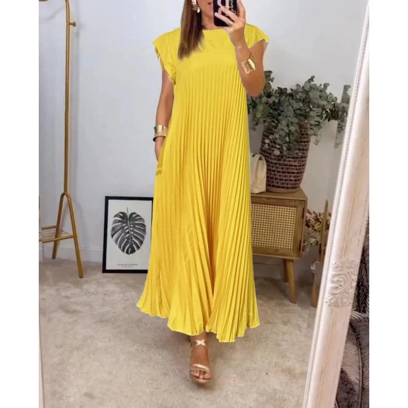 Della – Pleated Crew Neck Cocktail Maxi Dress