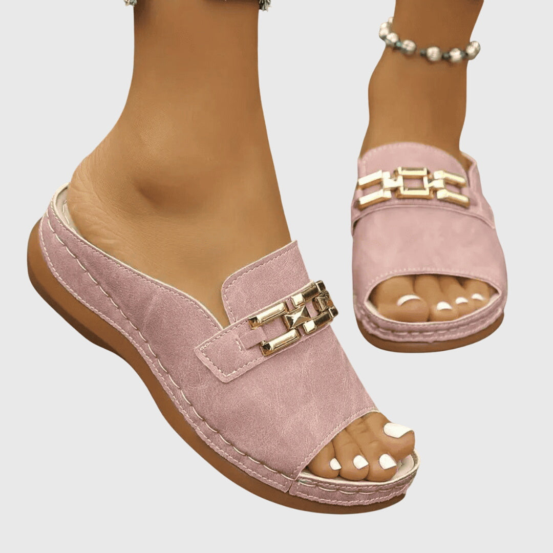 Sadie – Chain Slide Low Wedge Sandals