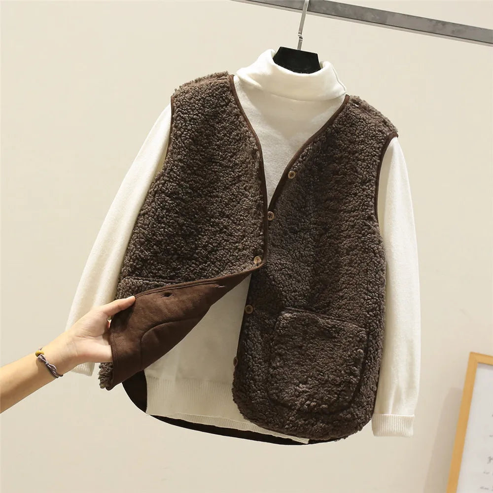 Charlotte – Sherpa Fleece Button Up Vest