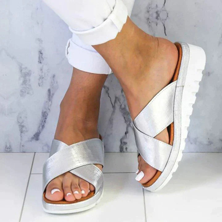 Maeve – Metallic Cross Strap Platform Slide Sandals