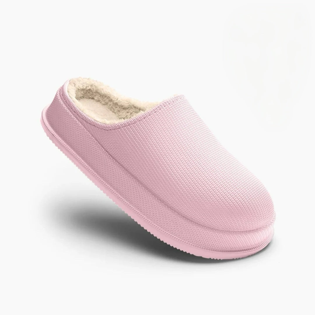 Freya – Faux Fur Lined Clog Slippers