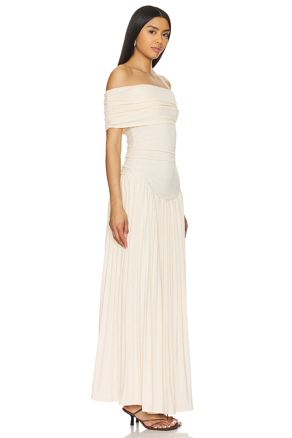 Amara – Off Shoulder Pleated Evening Maxi Dress