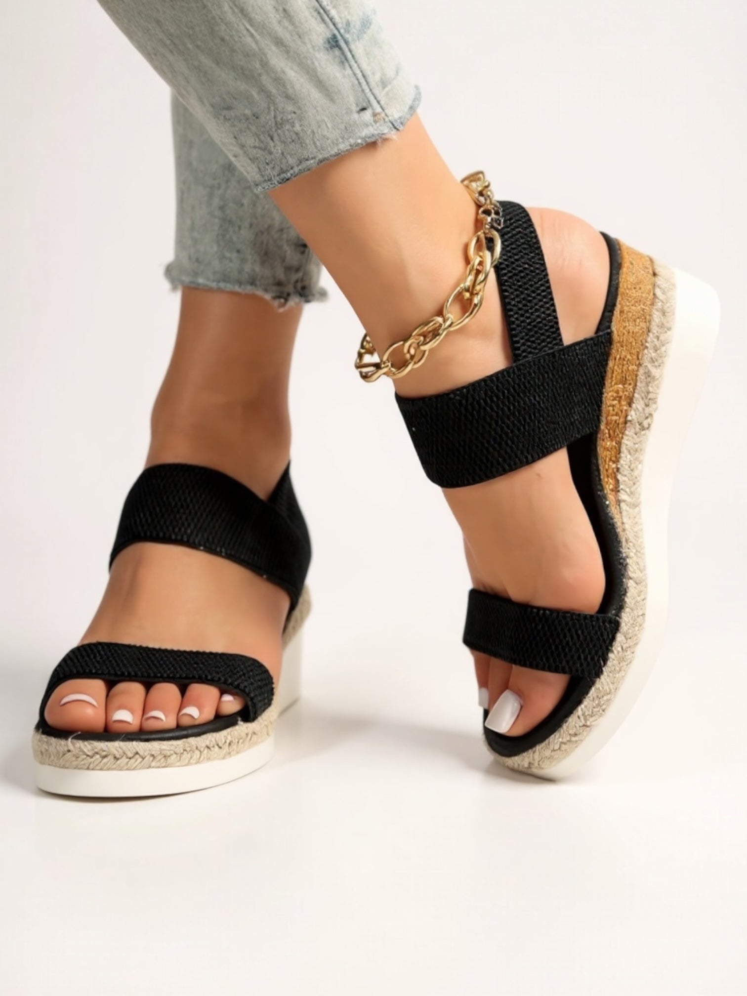 Eleanor – Open Toe Ankle Strap Flatform Sandals