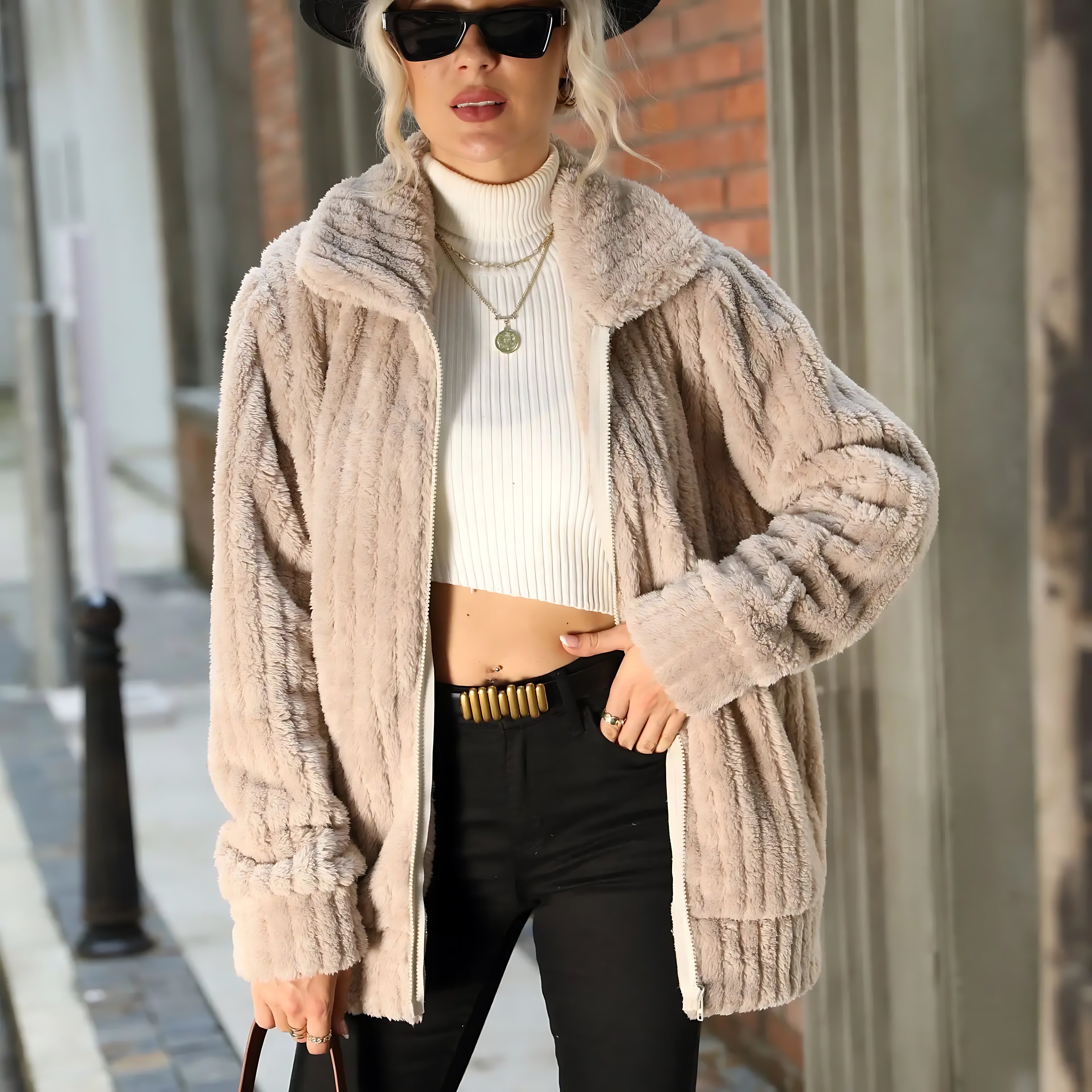 Abigail – Plush Teddy Zip Up Jacket