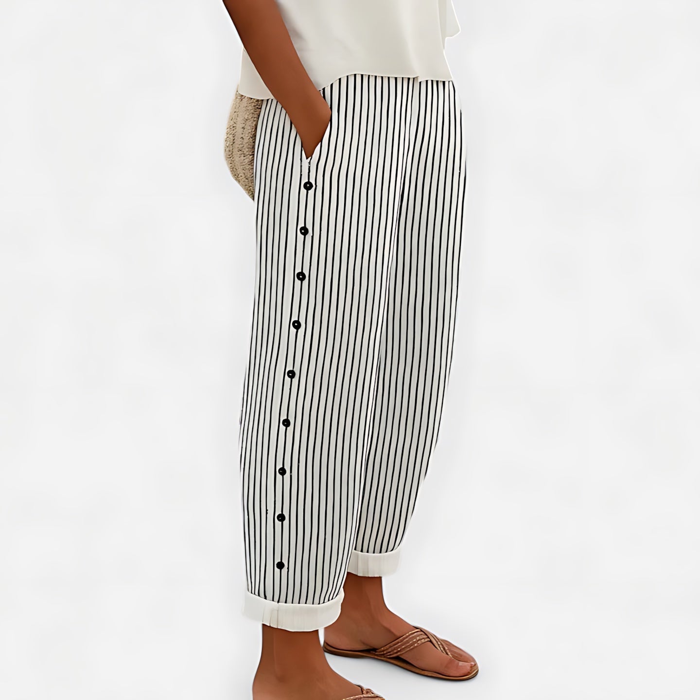 Ada – Striped Cropped Tapered Pants