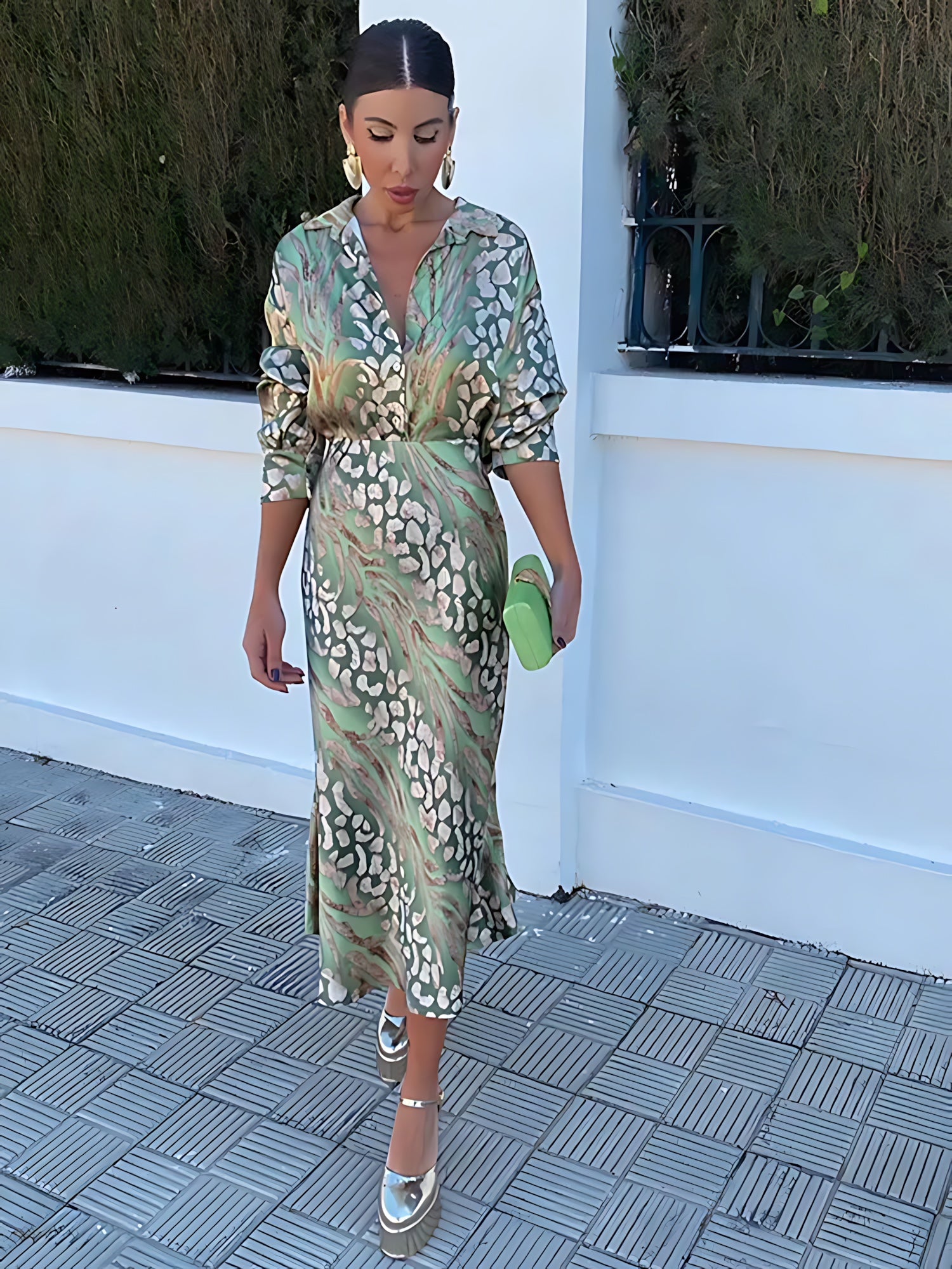 Adelaide – Printed Long Sleeve Midi Shirt Dress