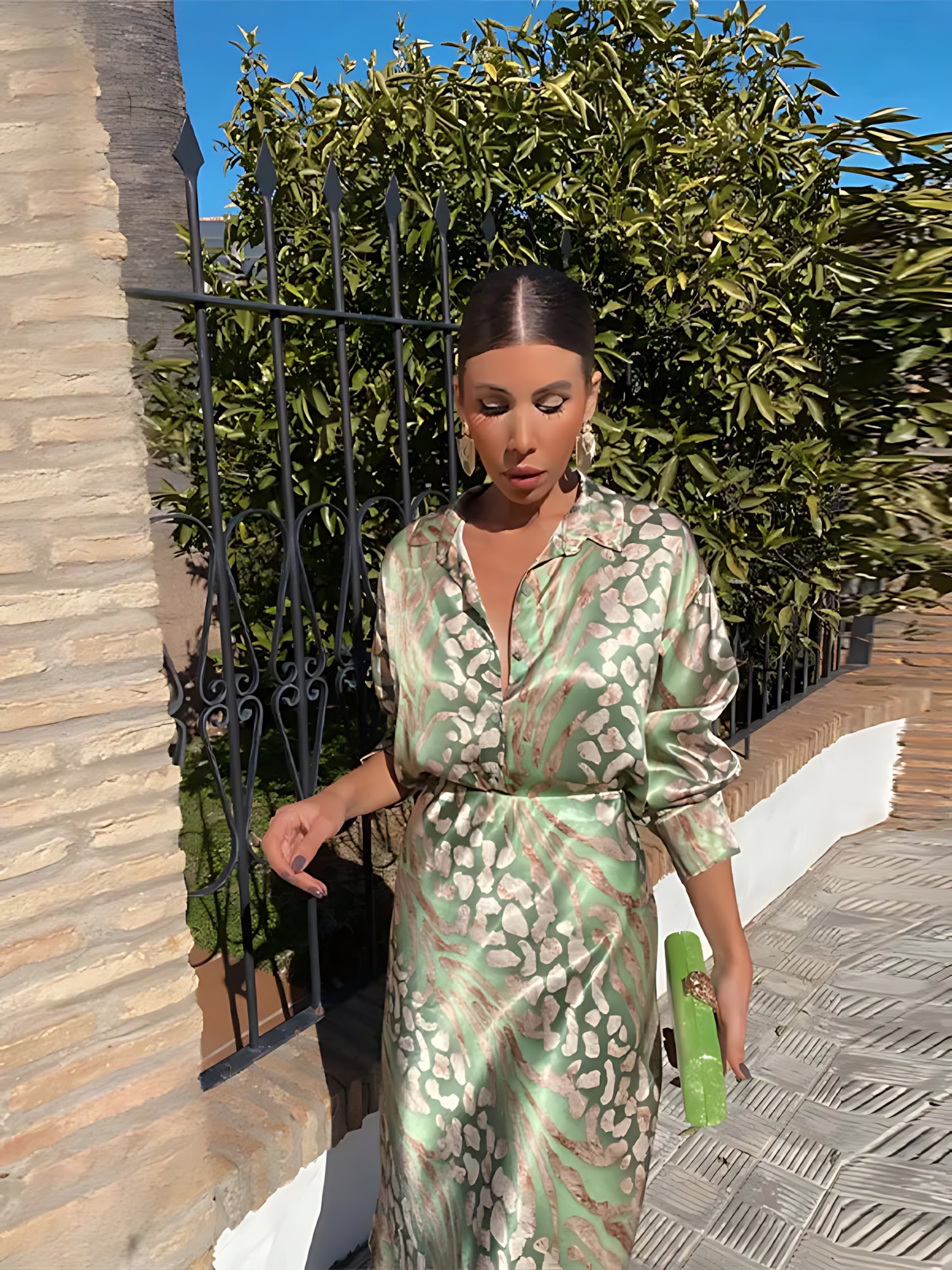 Adelaide – Printed Long Sleeve Midi Shirt Dress
