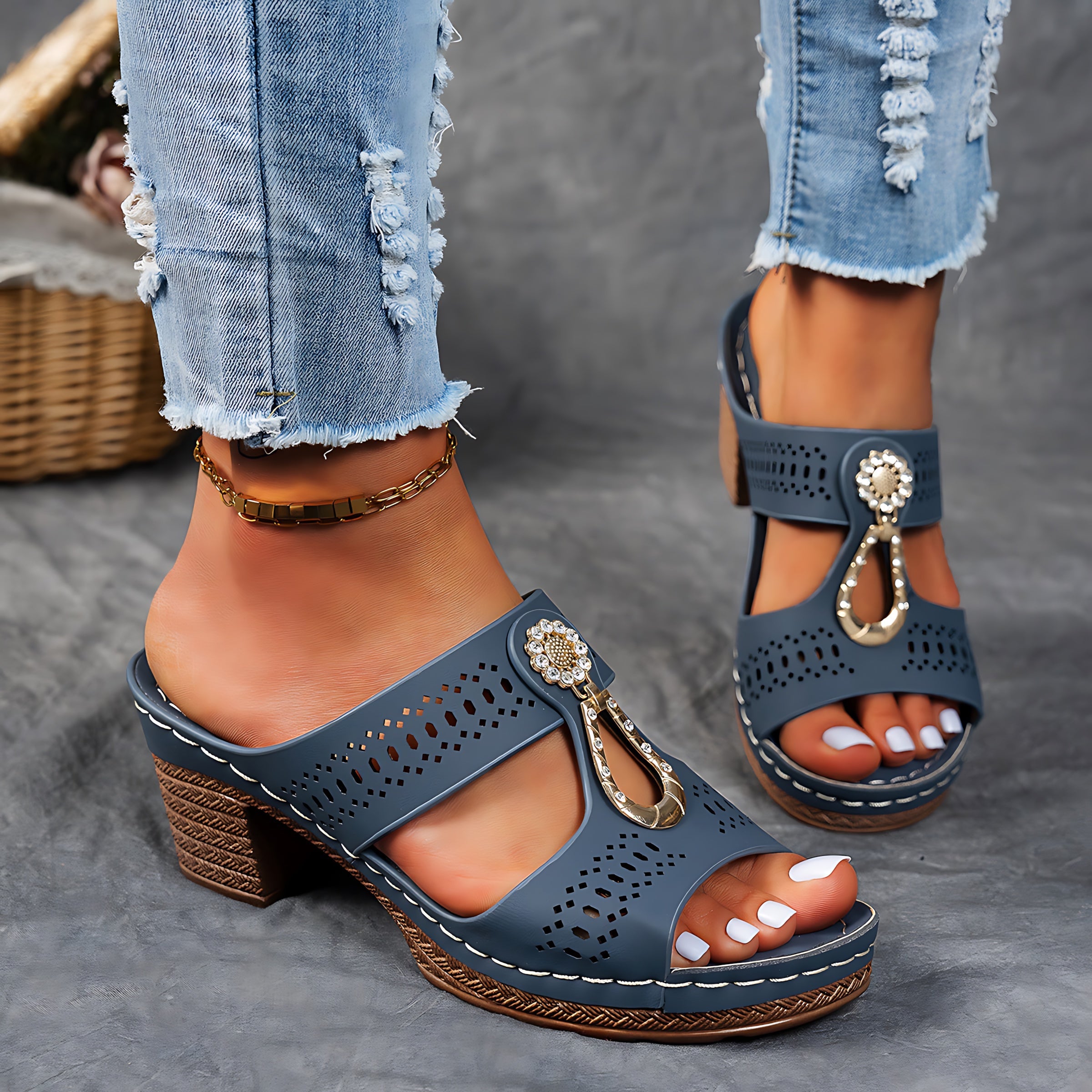 Alaia – Embellished Cutout Block Heel Mules