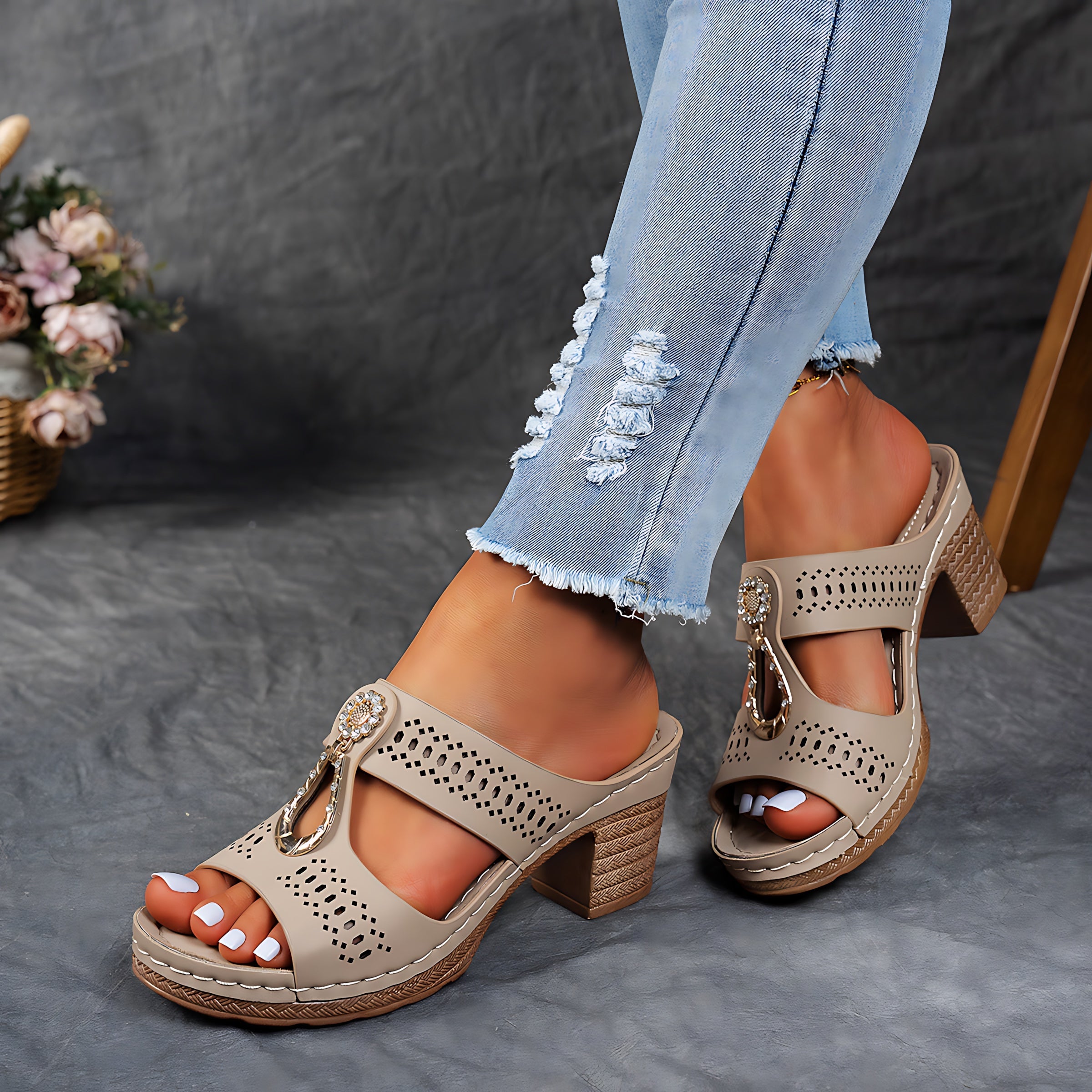Alaia – Embellished Cutout Block Heel Mules