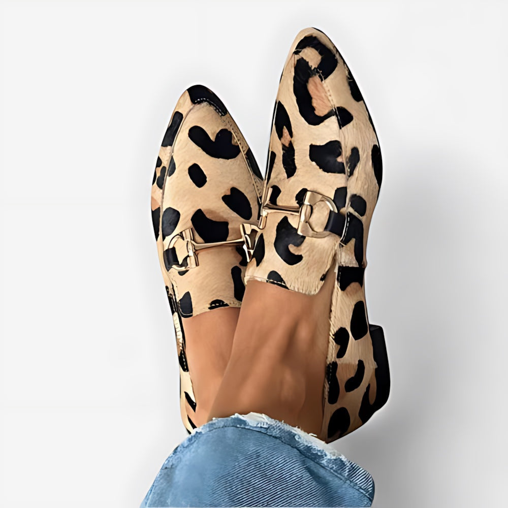 Alaia – Leopard Print Pointed Toe Loafers