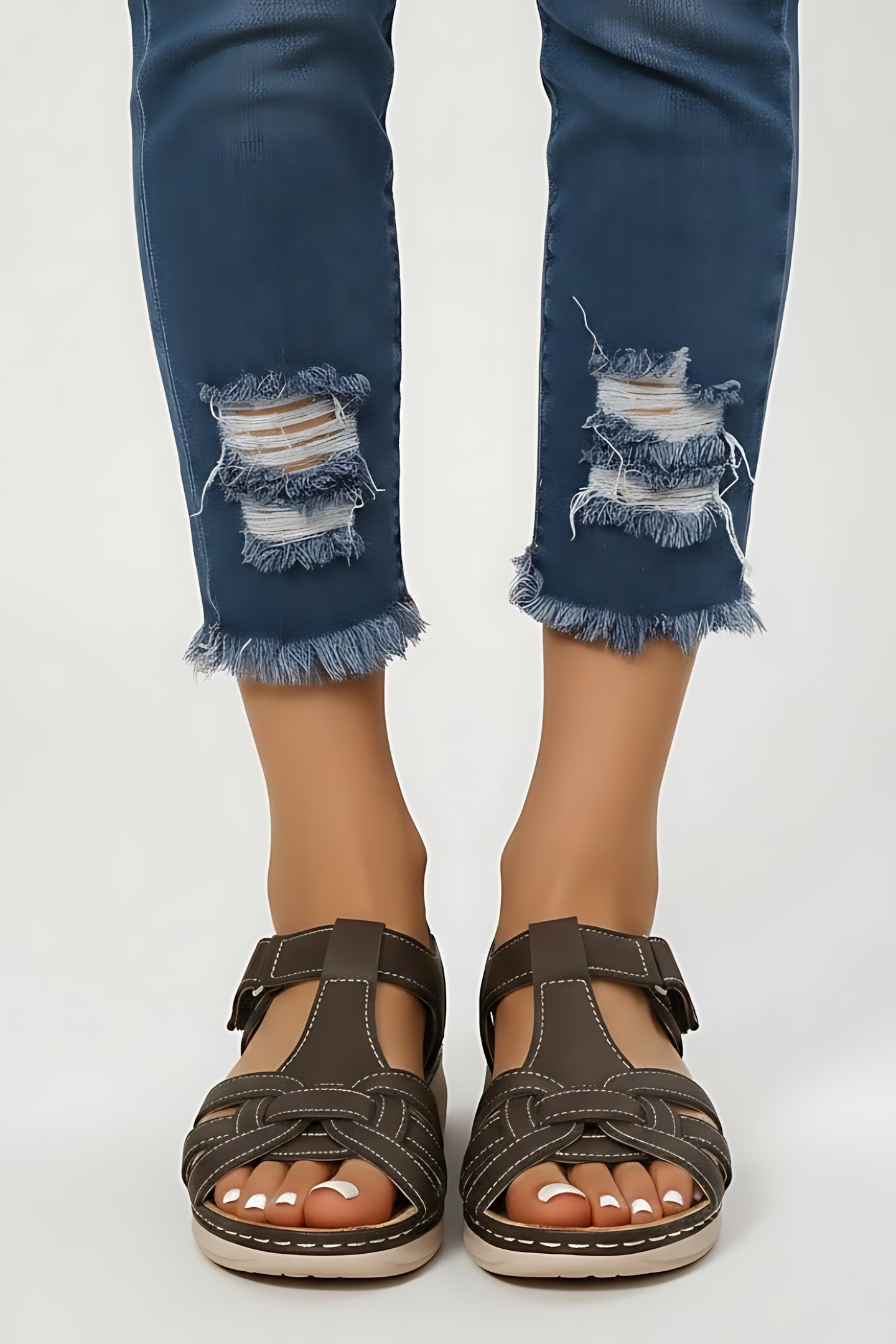 Allison – Closed Toe Fisherman Flat Sandals