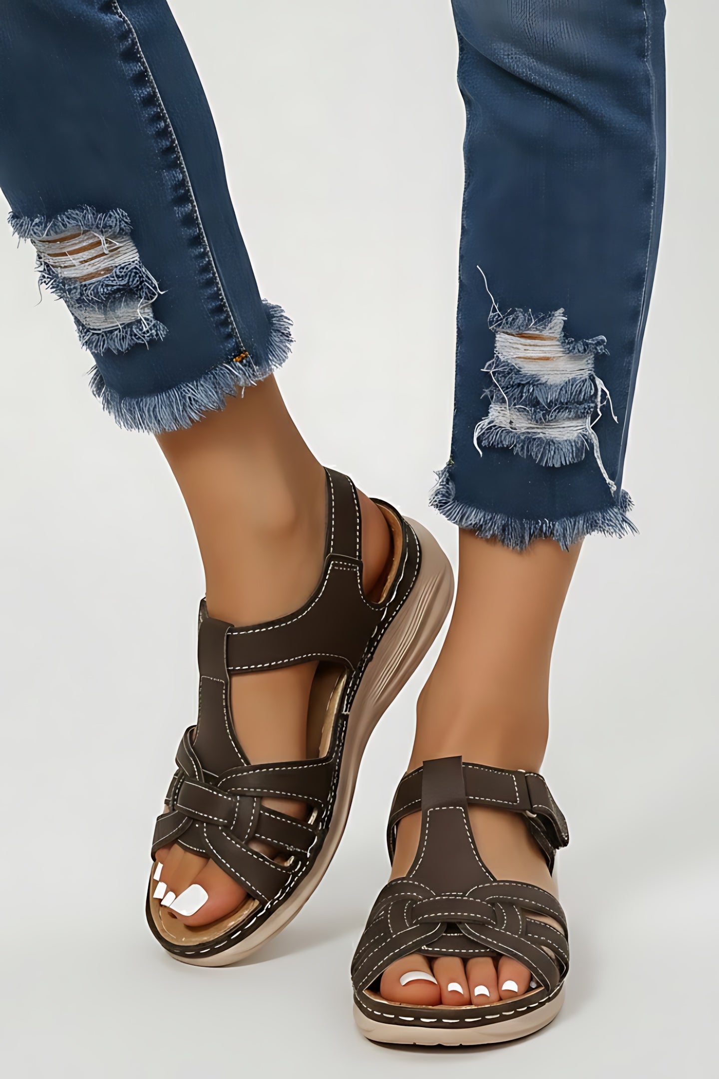 Allison – Closed Toe Fisherman Flat Sandals