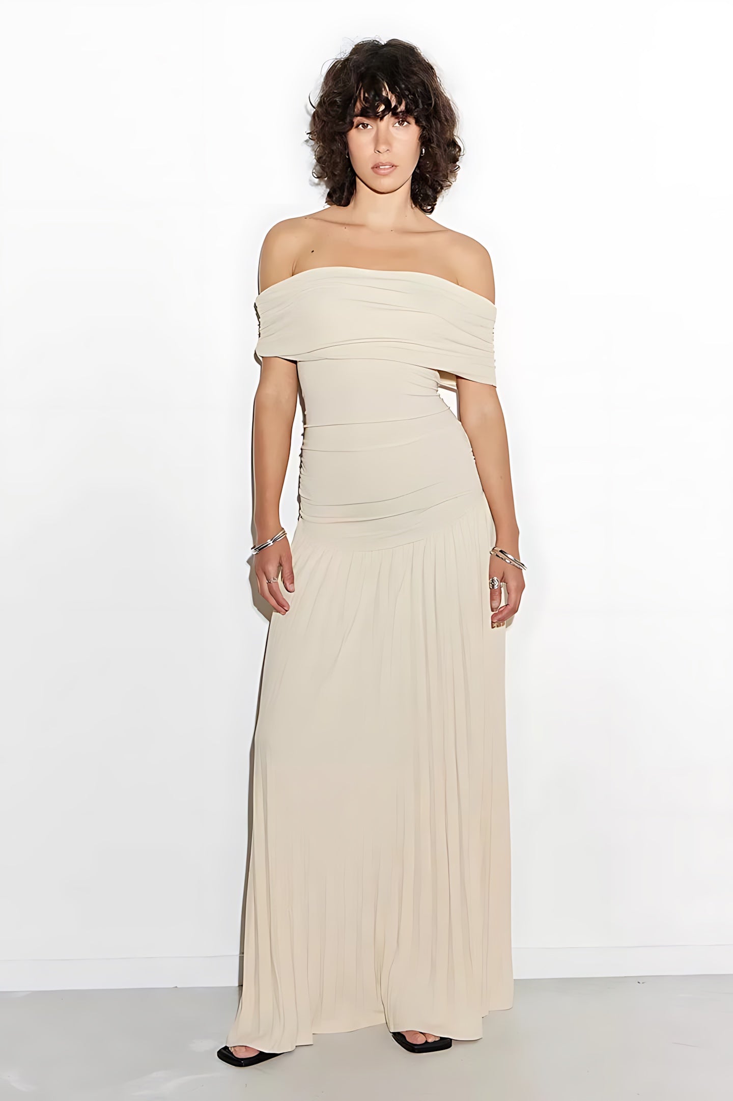 Amara – Off Shoulder Pleated Evening Maxi Dress
