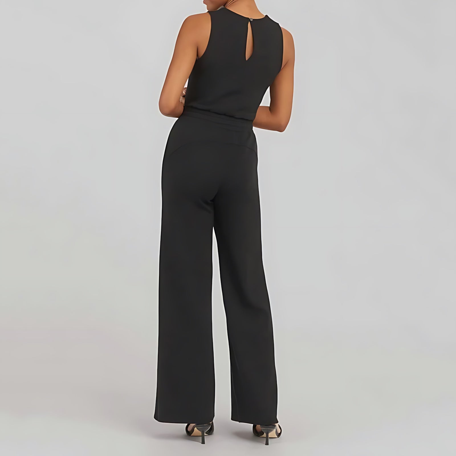 Amber – Crew Neck Straight Leg Casual Jumpsuit