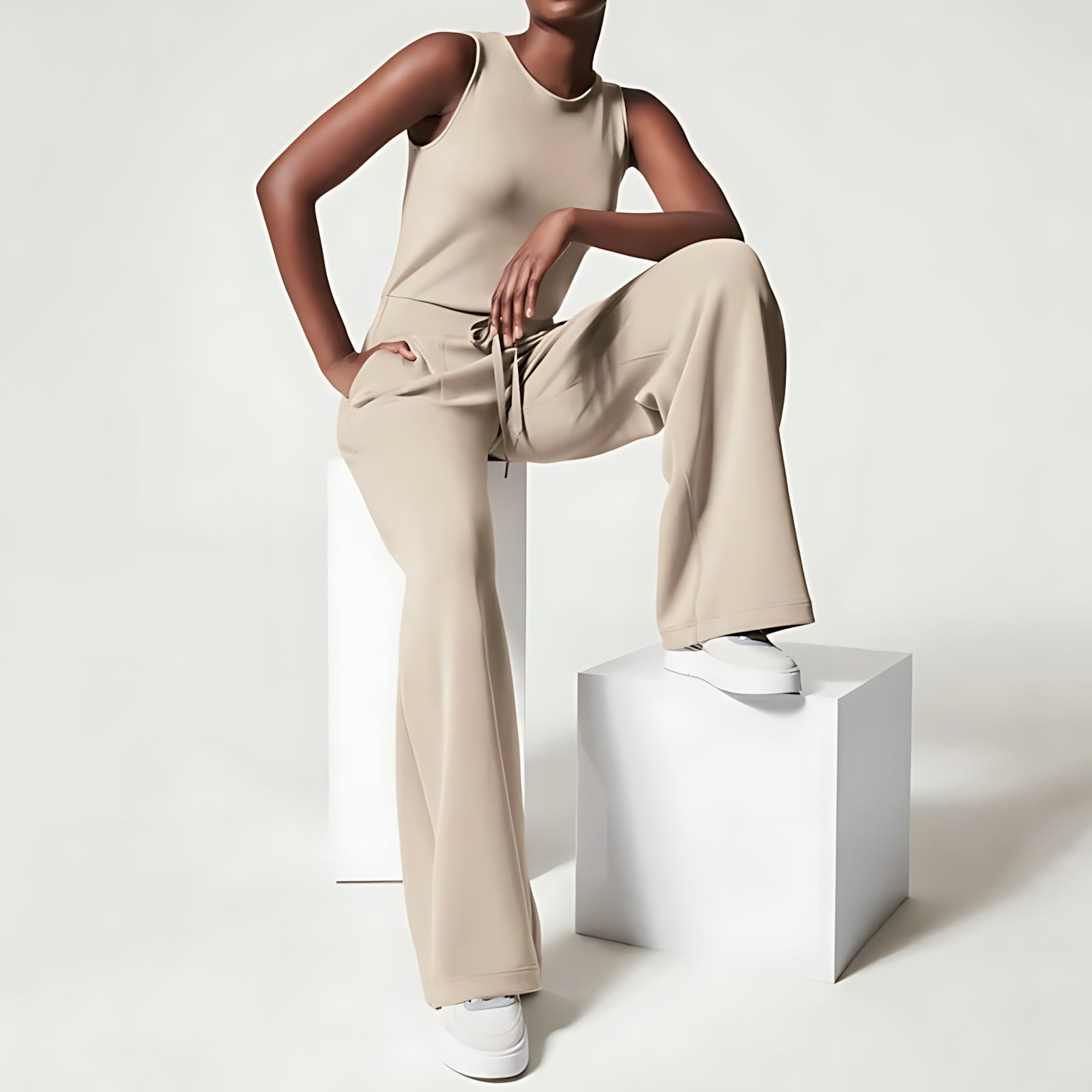 Amber – Crew Neck Straight Leg Casual Jumpsuit