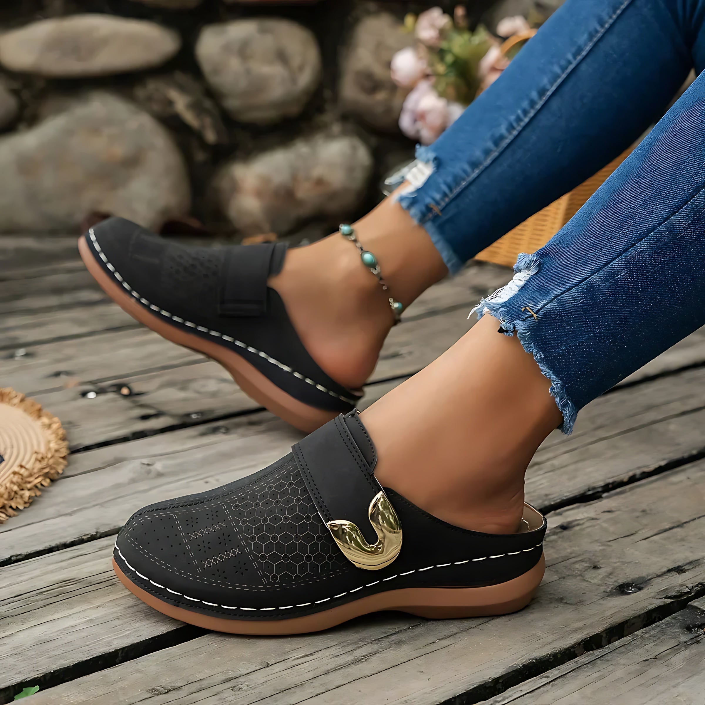 Andrea – Cutout Closed Toe Wedge Sandals