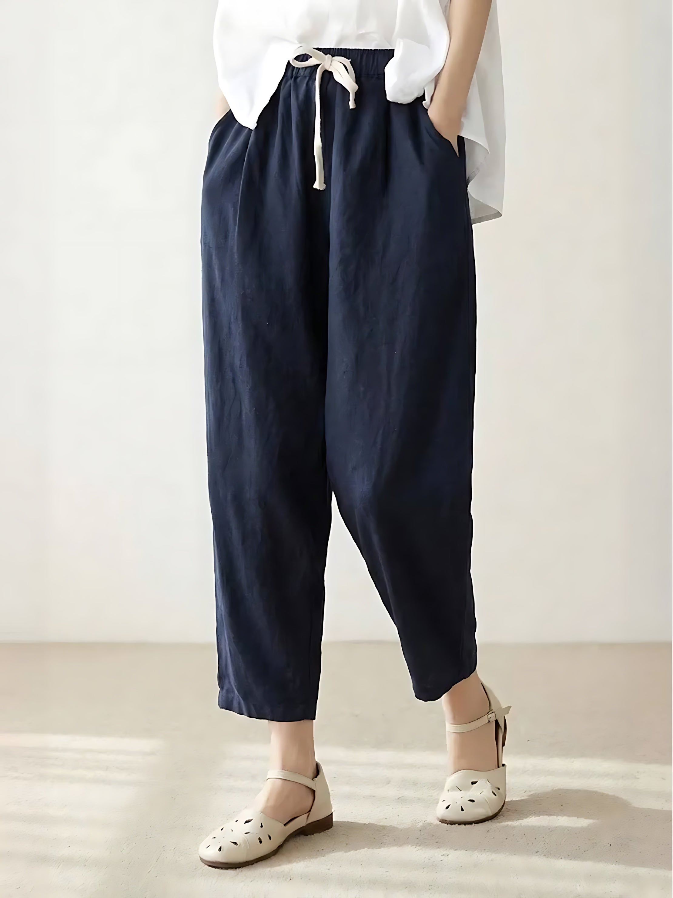 Anna – Elastic Waist Cropped Tapered Pants