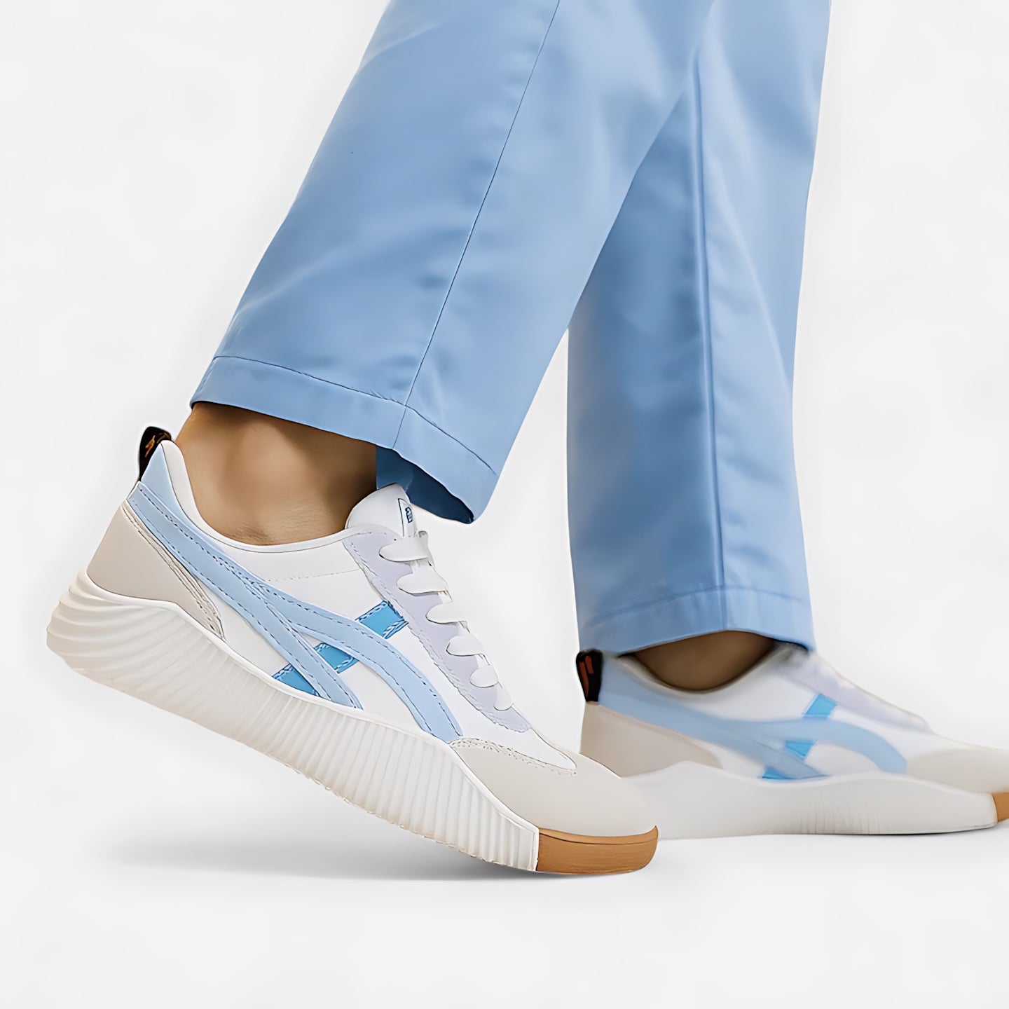 Anna – Retro Striped Lace Up Sneakers