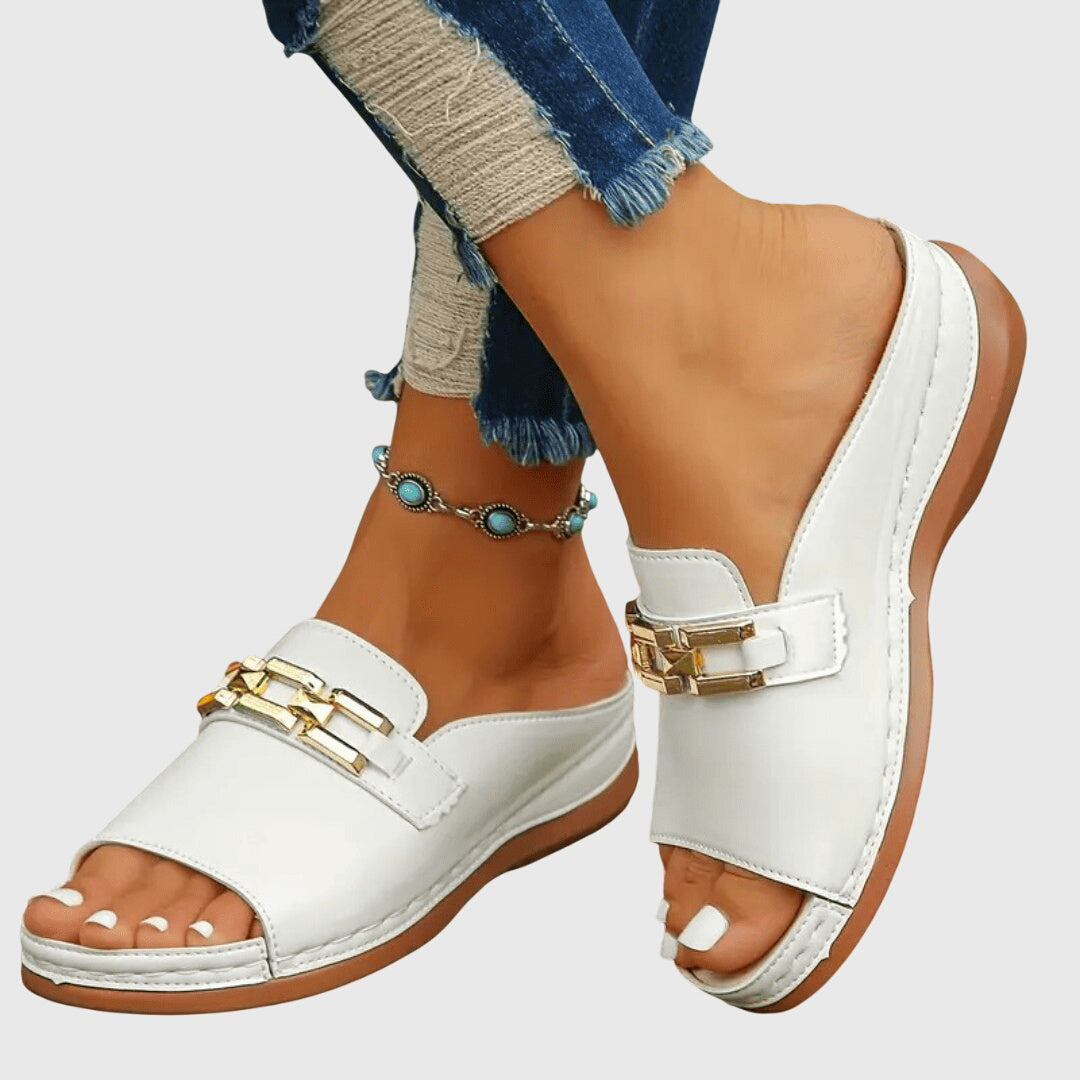 Sadie – Chain Slide Low Wedge Sandals