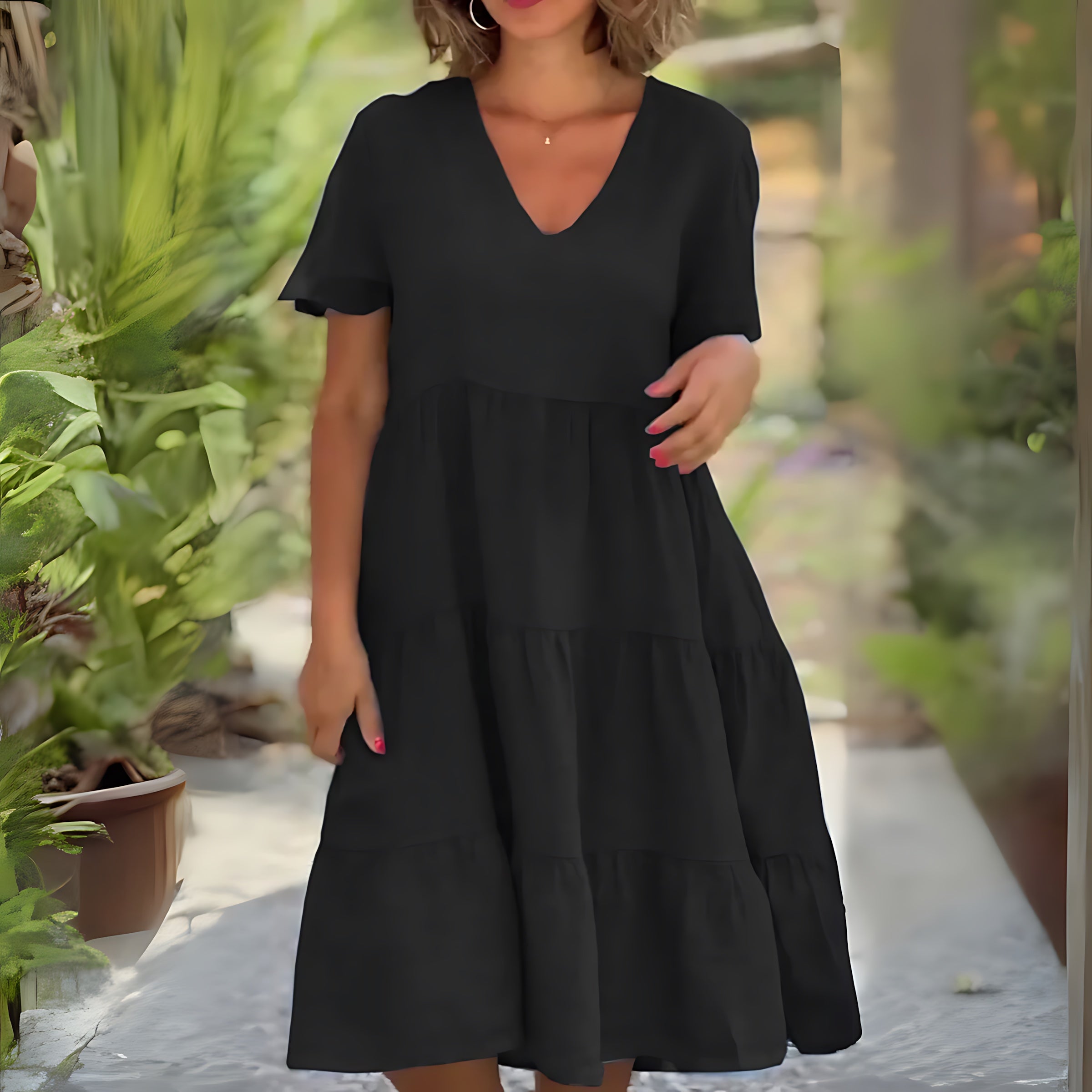 Camila – V Neck Short Sleeve Swing Summer Dress