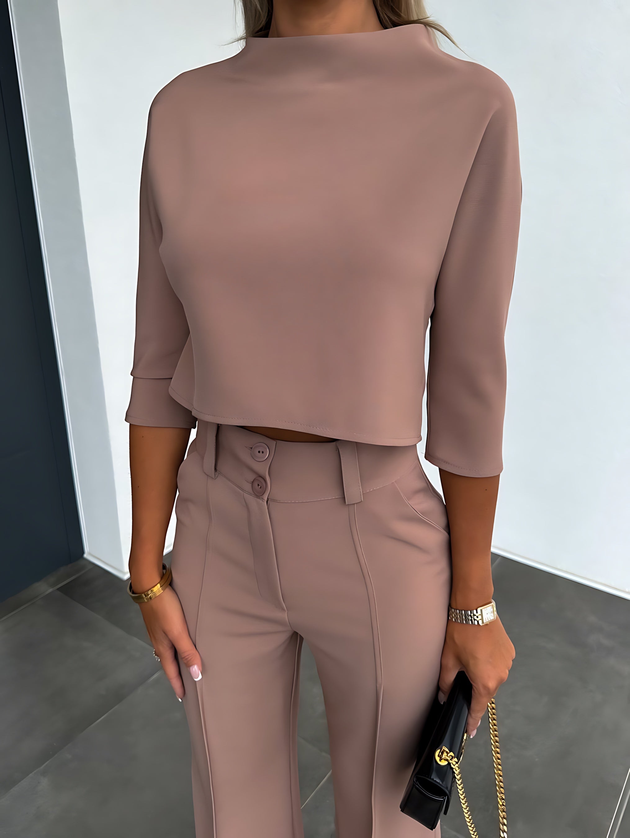 Caroline – Long Sleeve Crop Top and Flare Pants Lounge Set