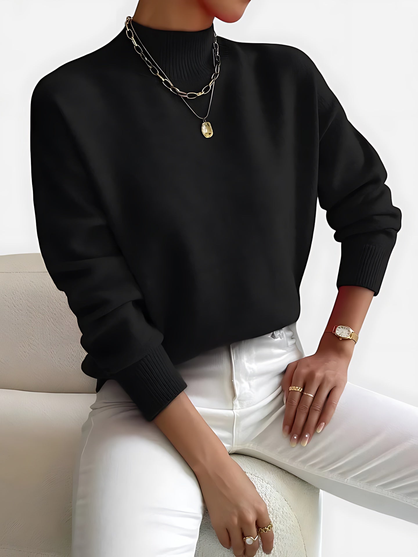 Cecilia – Crew Neck Fitted Knit Sweater