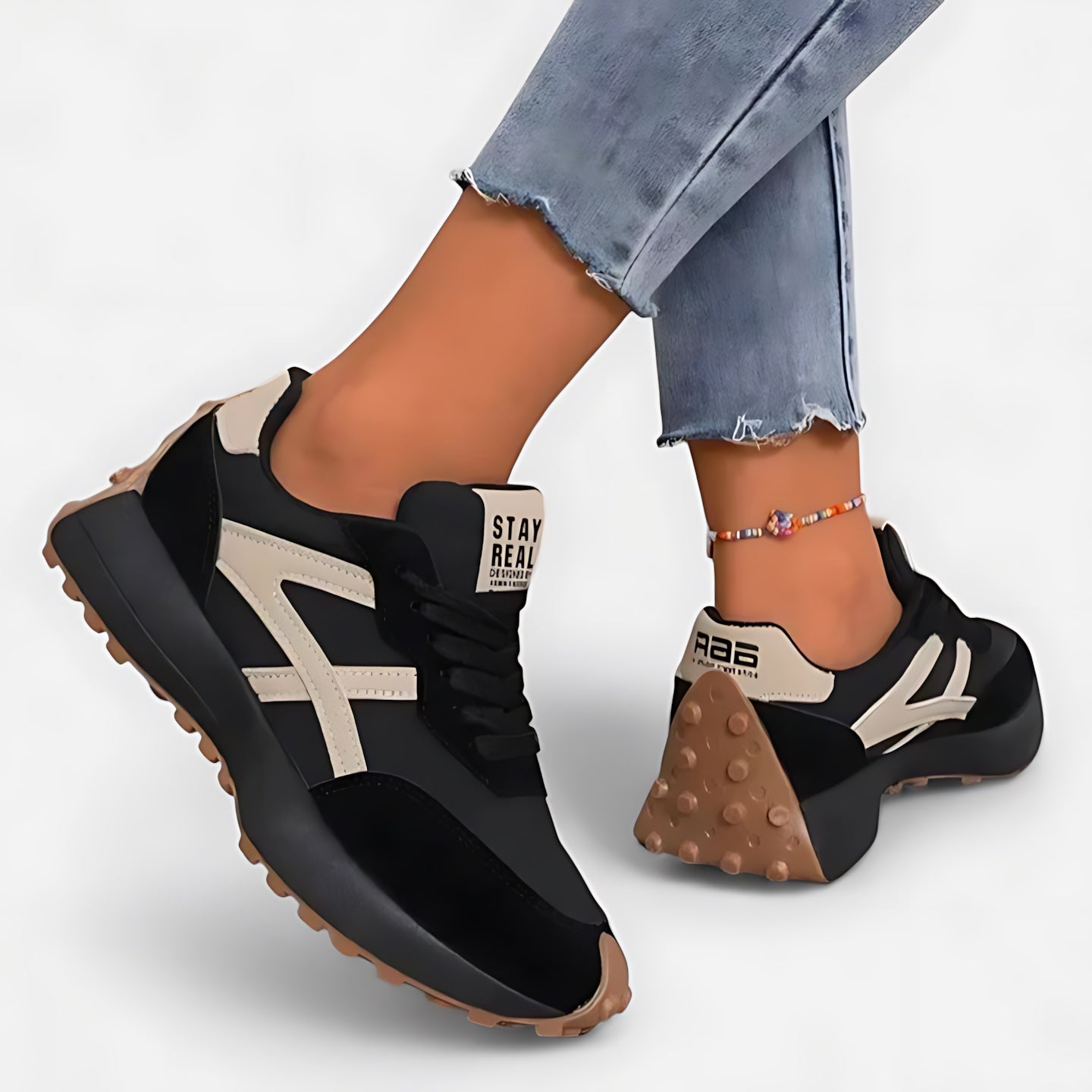 Charlotte – Retro Suede Panel Lace Up Sneakers