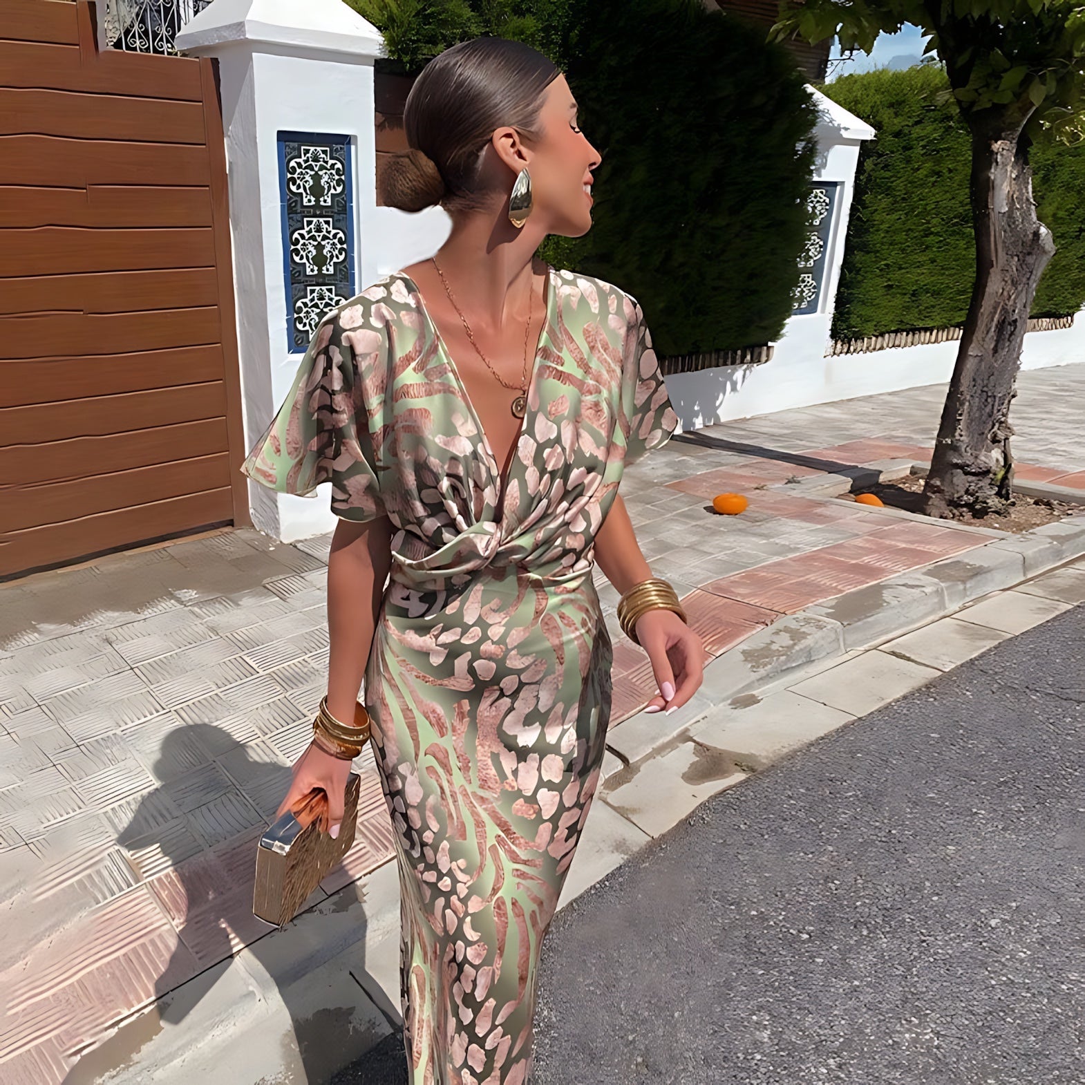 Charlotte – Snake Print Plunge Neck Party Maxi Dress