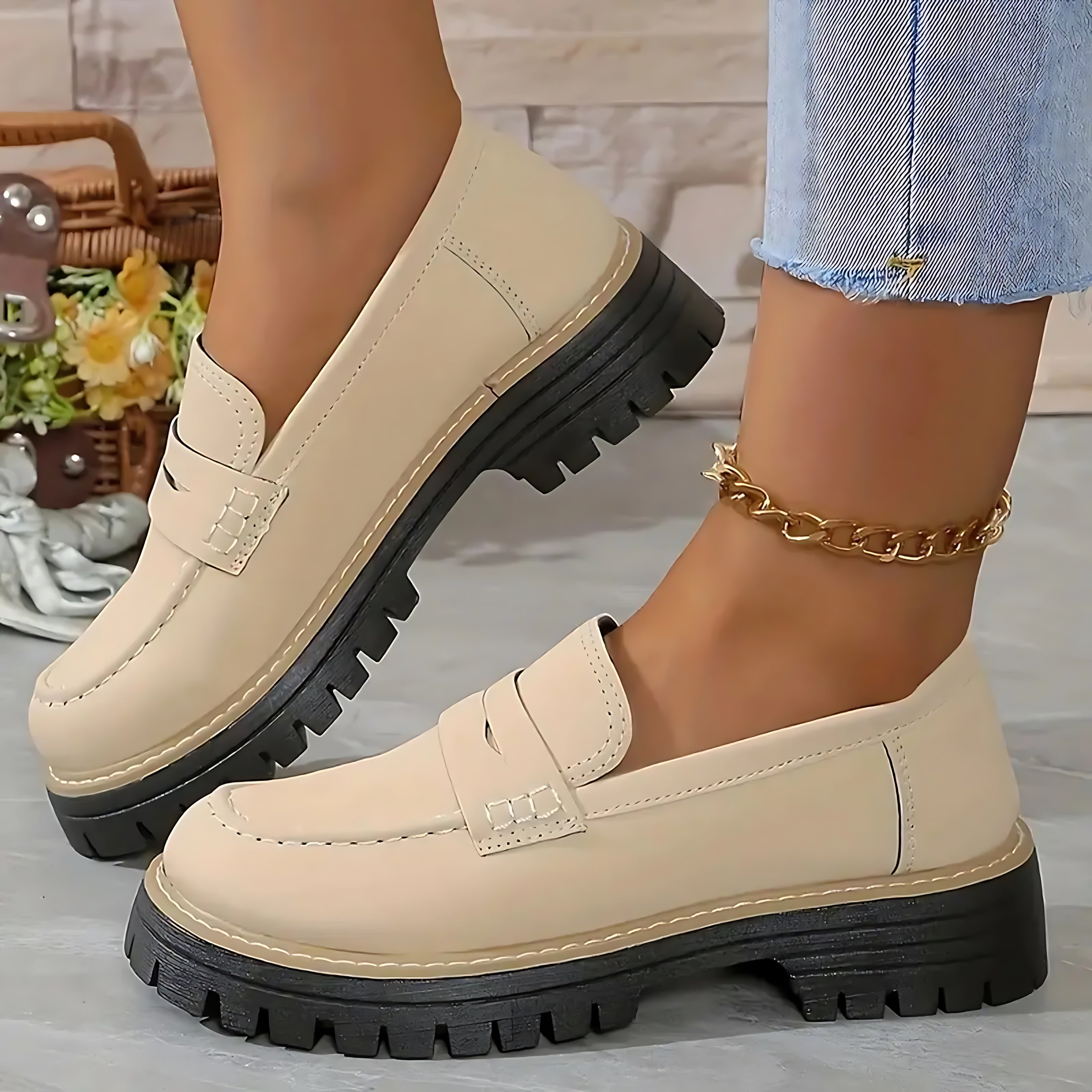 Claire – Chunky Lug Sole Platform Loafers
