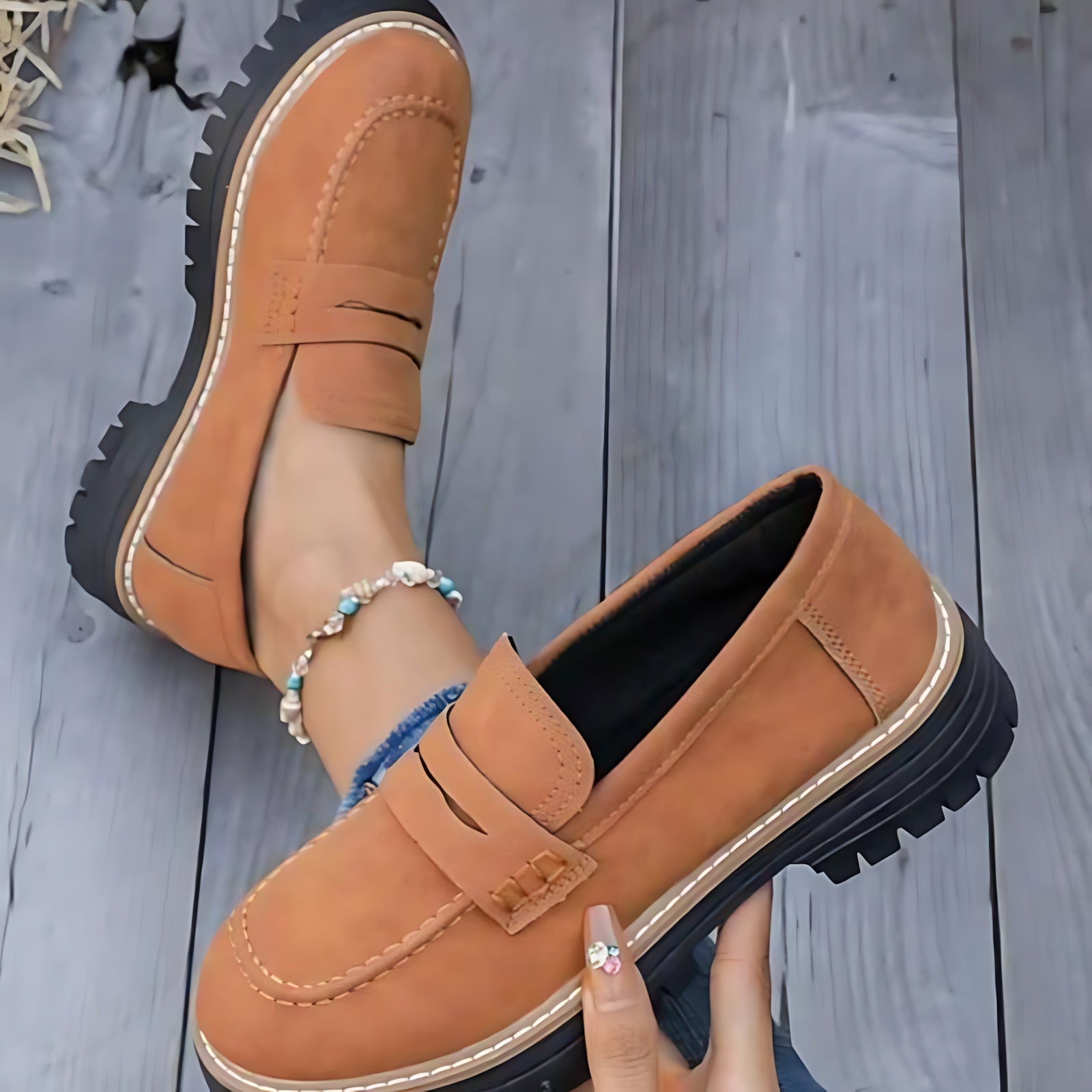 Claire – Chunky Lug Sole Platform Loafers