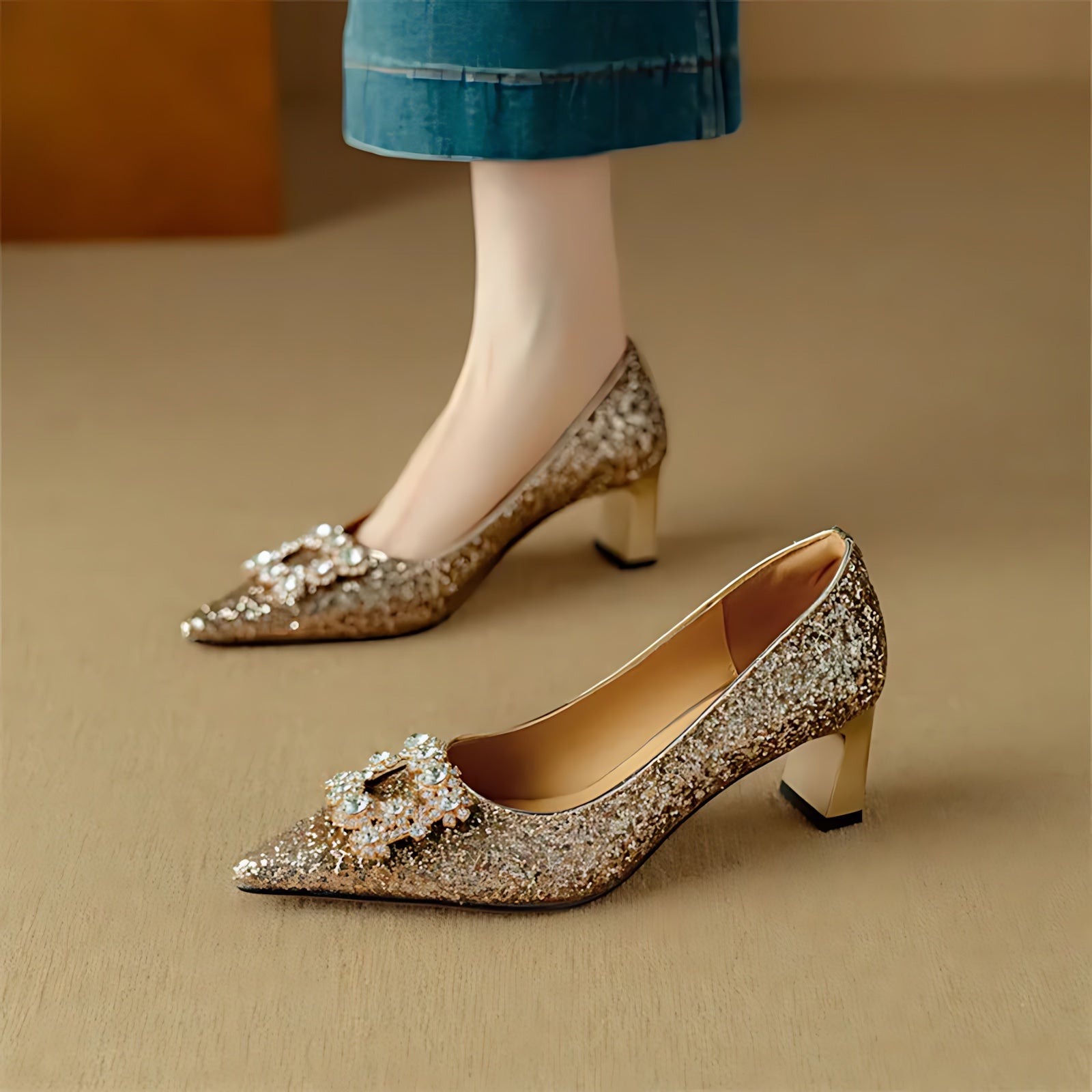 Cora – Glitter Pointed Toe Block Heel Pumps