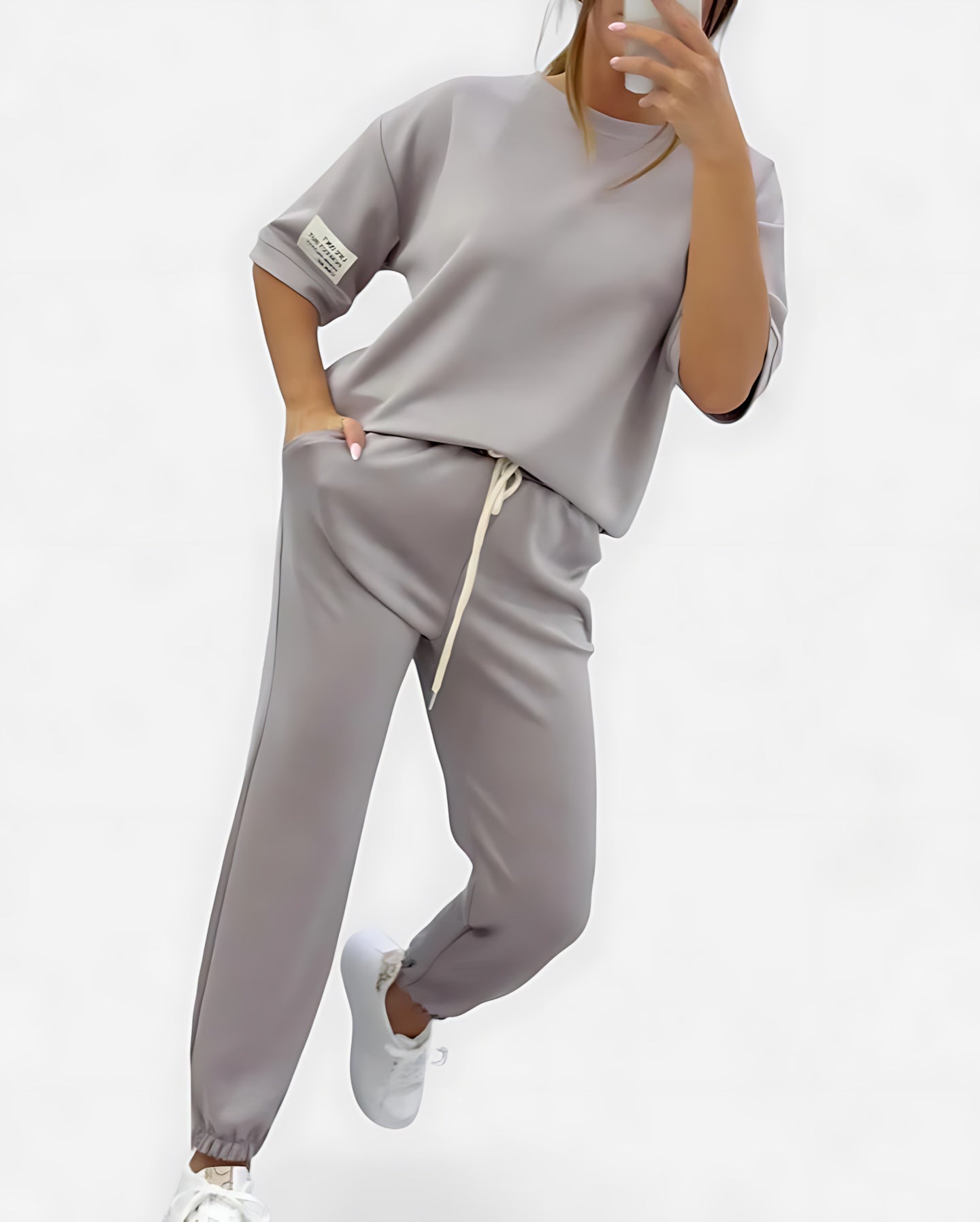 Cora – Sweatshirt And Joggers Matching Lounge Set