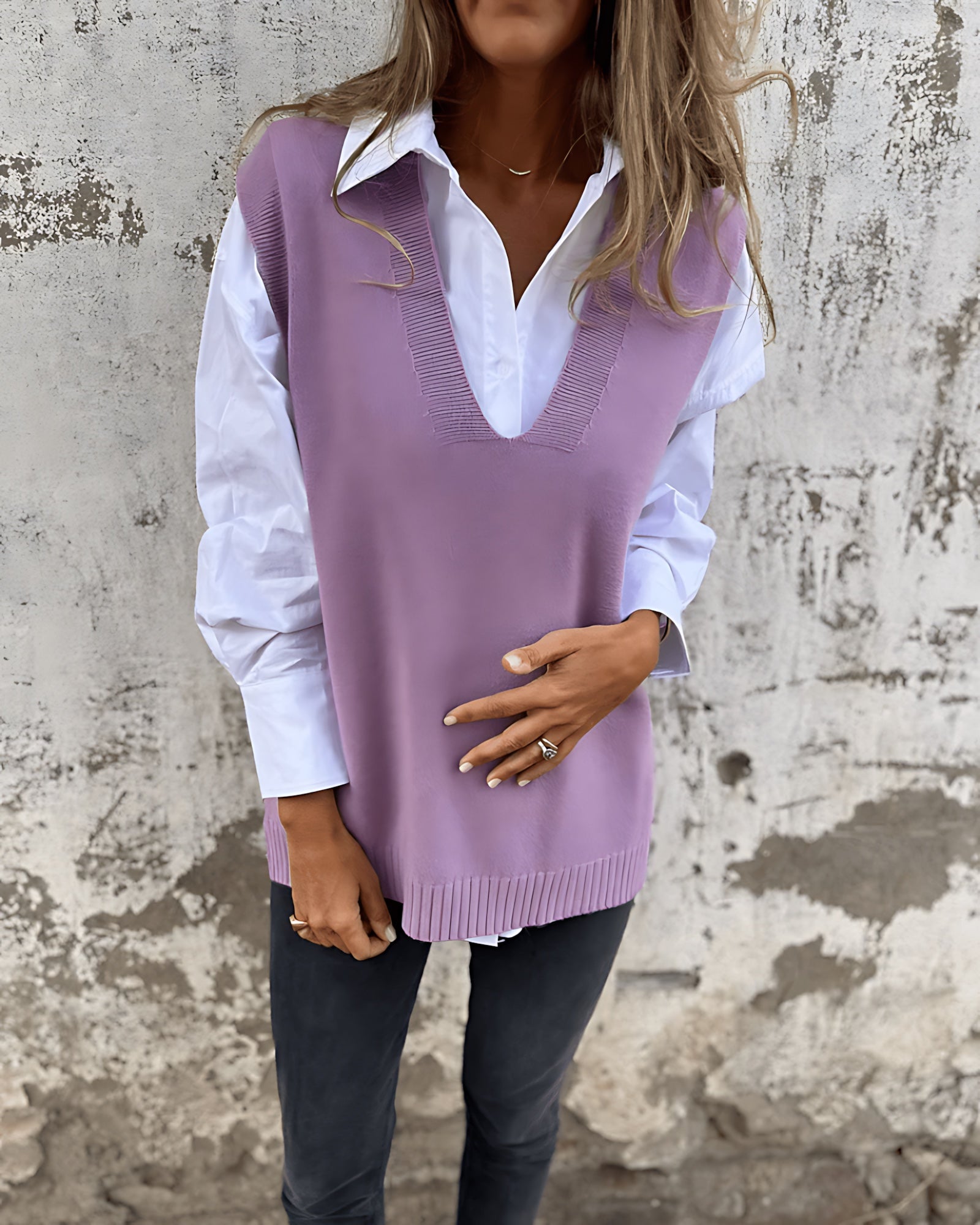 Elizabeth – V Neck Knit Sweater Vest