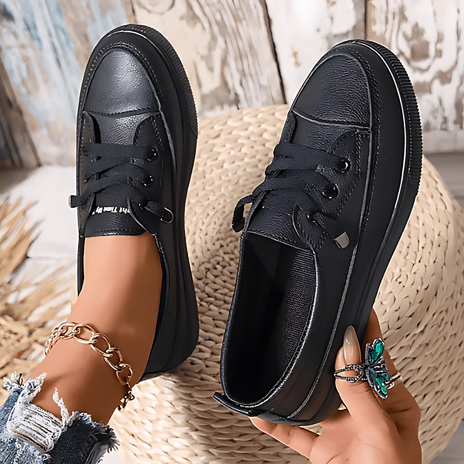 Ella – Slip On Low Top Sneakers