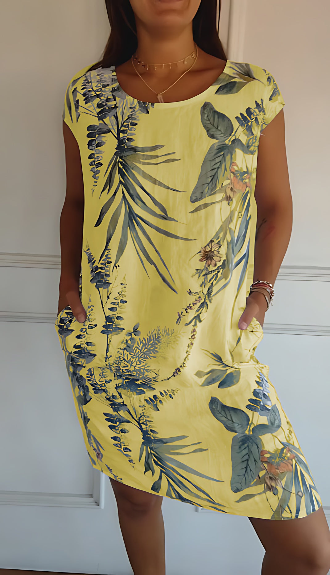 Eloise – Botanical Print Cap Sleeve Shift Midi Dress