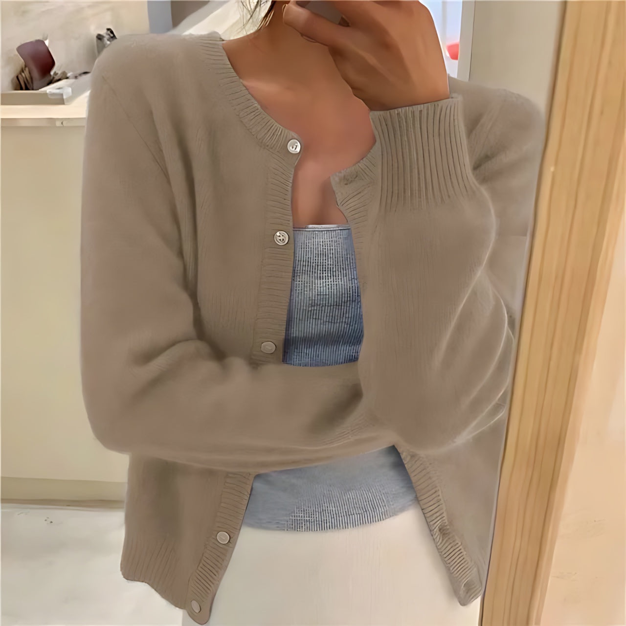 Eloise – Cropped Fuzzy Knit Cardigan