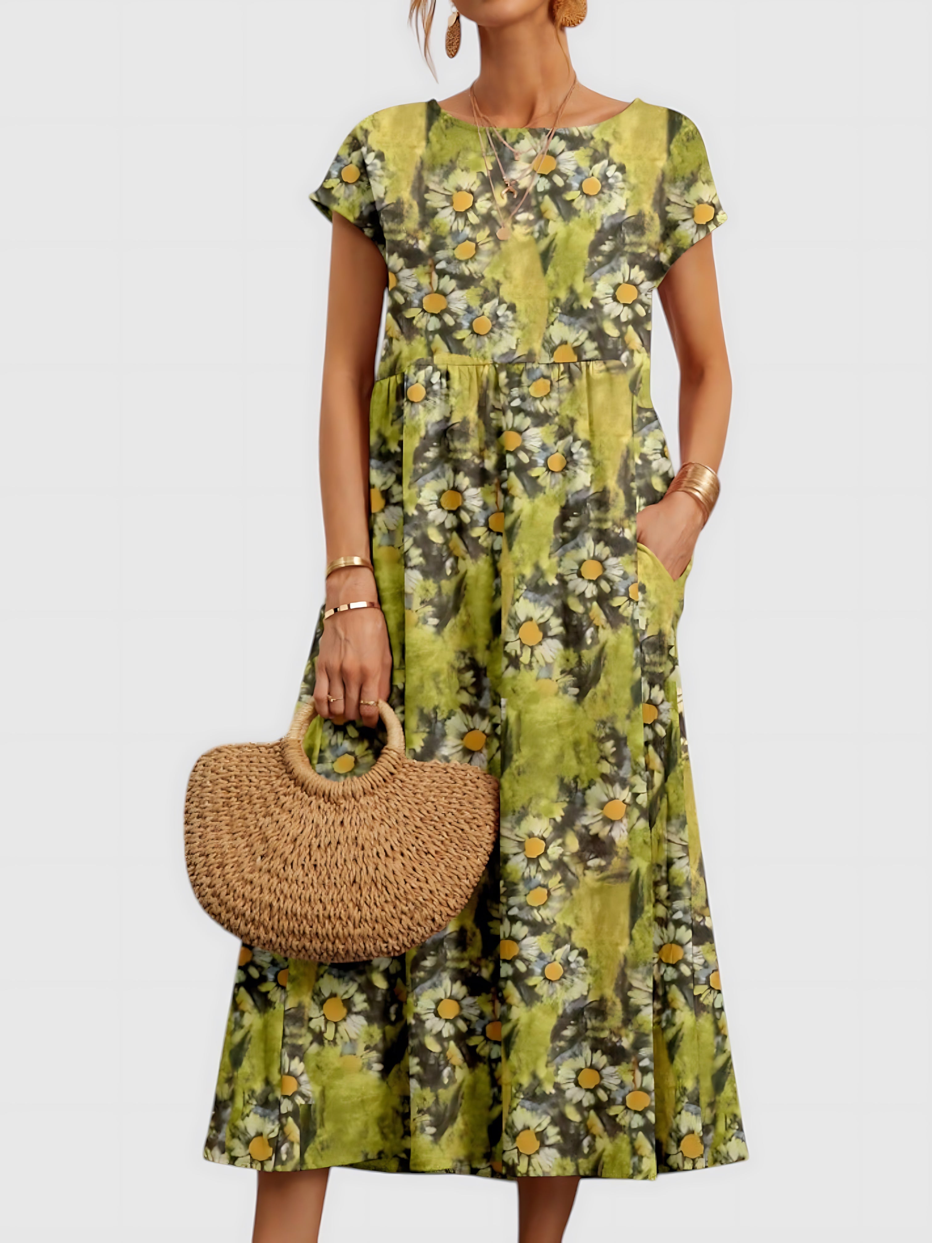 Eloise – Vintage Floral Print Smocked Maxi Dress