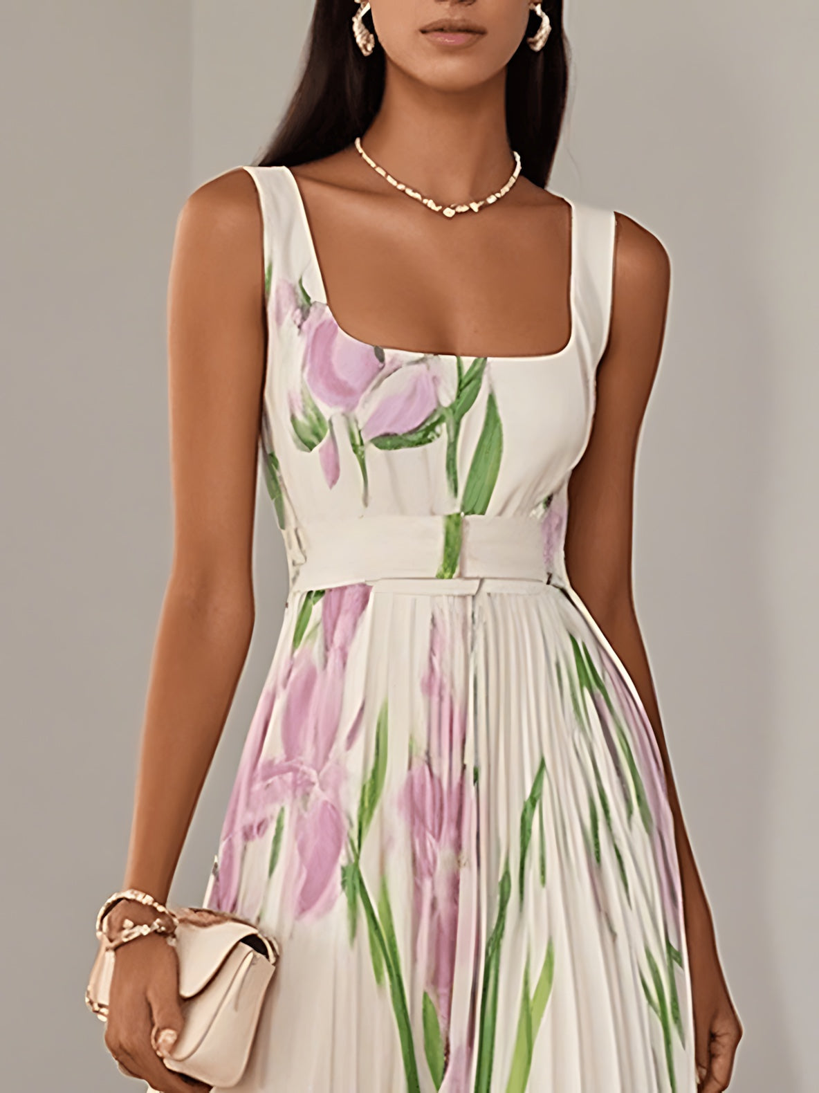 Emma – Floral Print Pleated Sweetheart Maxi Dress