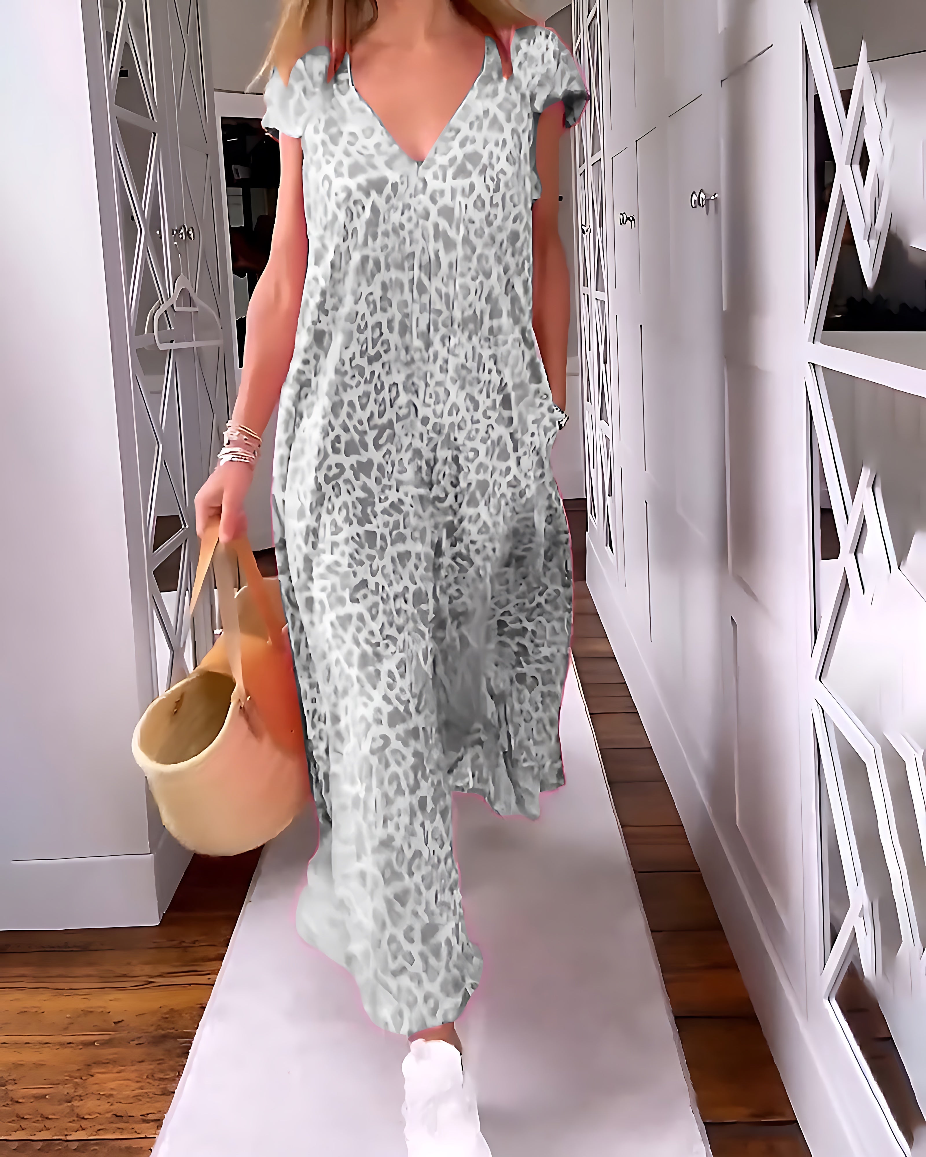 Florence – Ditsy Floral V Neck Summer Maxi Dress