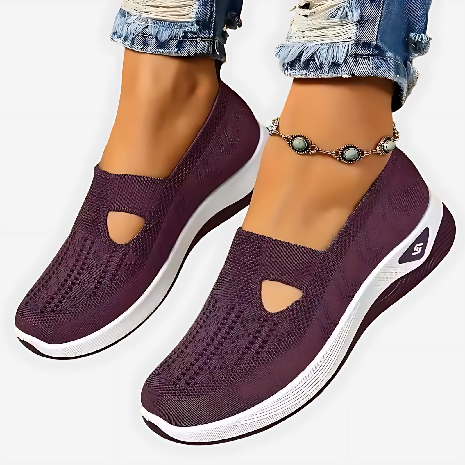Gabriella – Knit Slip On Low Top Walking Sneakers