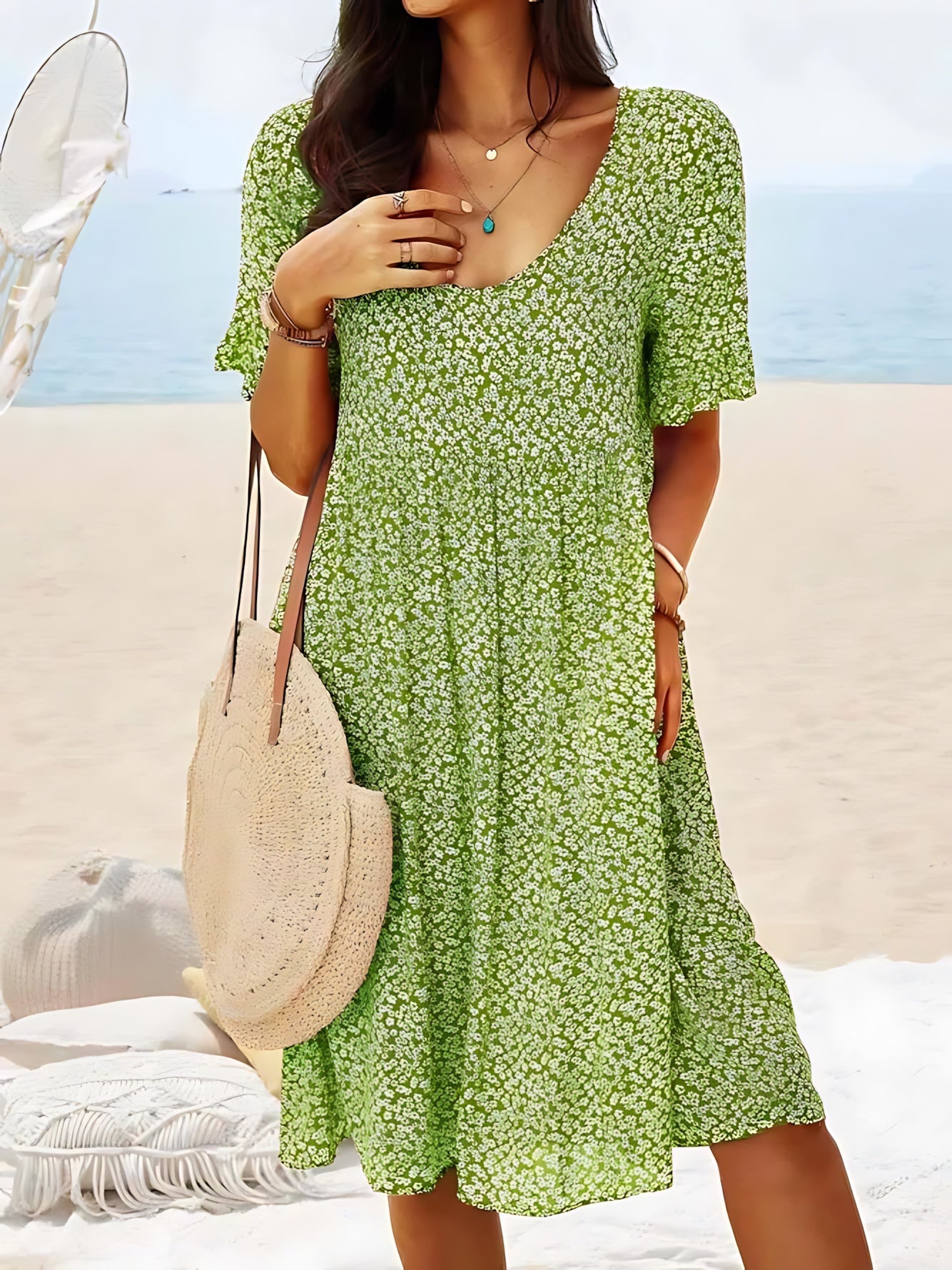 Gemma – Ditsy Floral V Neck Smocked Mini Dress