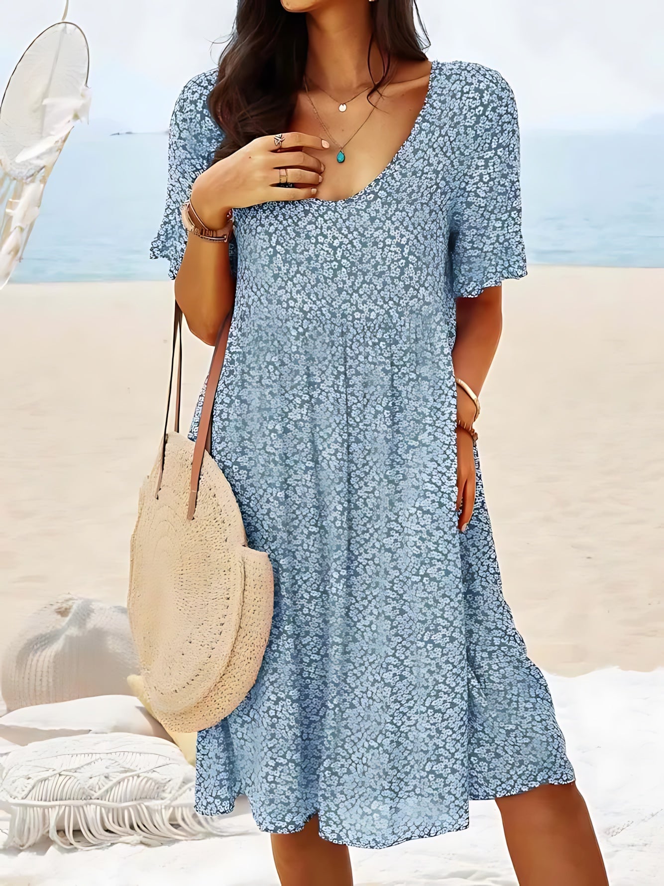 Gemma – Ditsy Floral V Neck Smocked Mini Dress