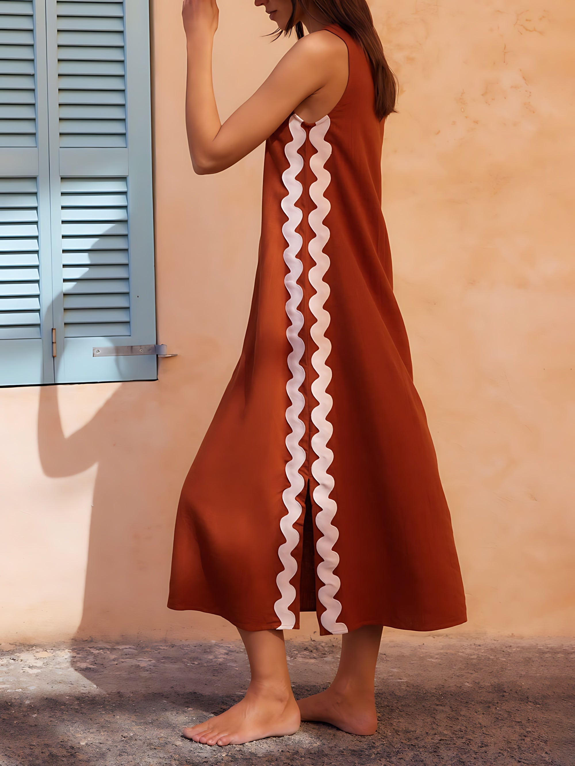 Genesis – Wavy Trim Side Slit Midi Dress