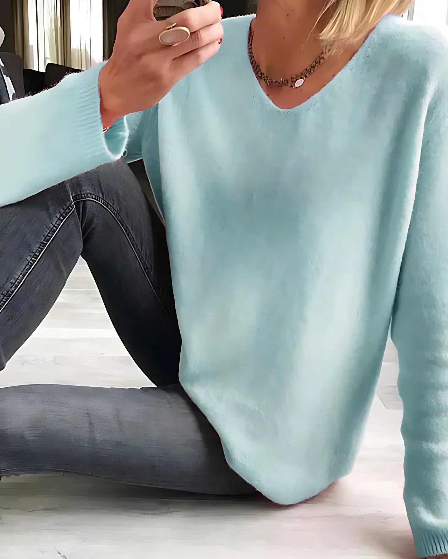 Gianna – V Neck Long Sleeve Knit Sweater