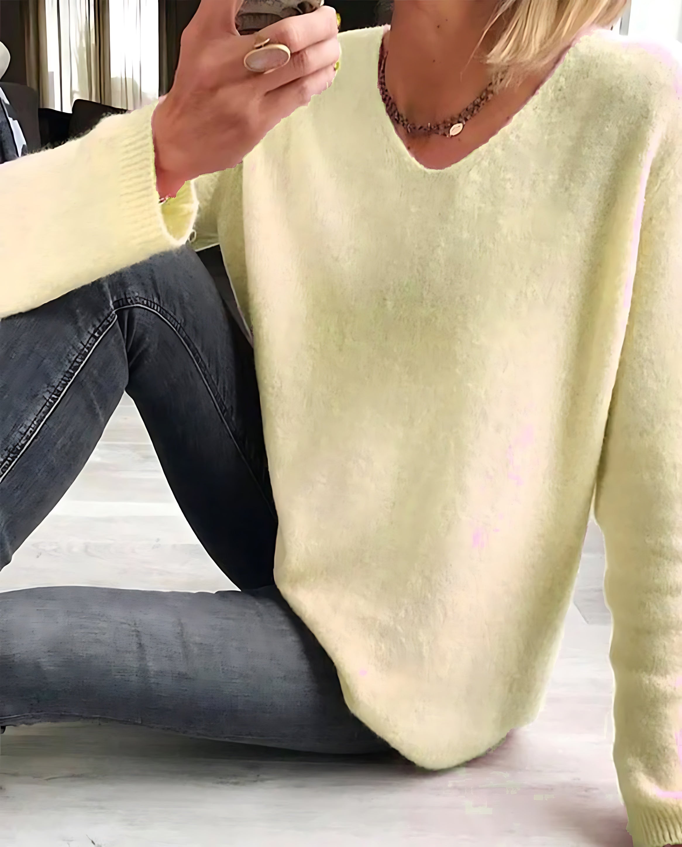 Gianna – V Neck Long Sleeve Knit Sweater