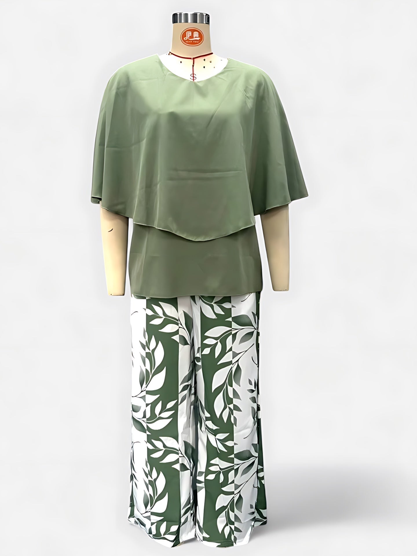 Hailey – Short Sleeve Top and Leaf Print Pants Set